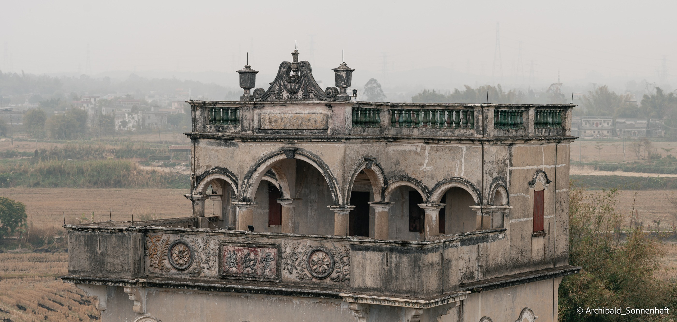 Diaolou in Kaiping. Photographer in Guangzhou, China. Archibald Sonnenhaft