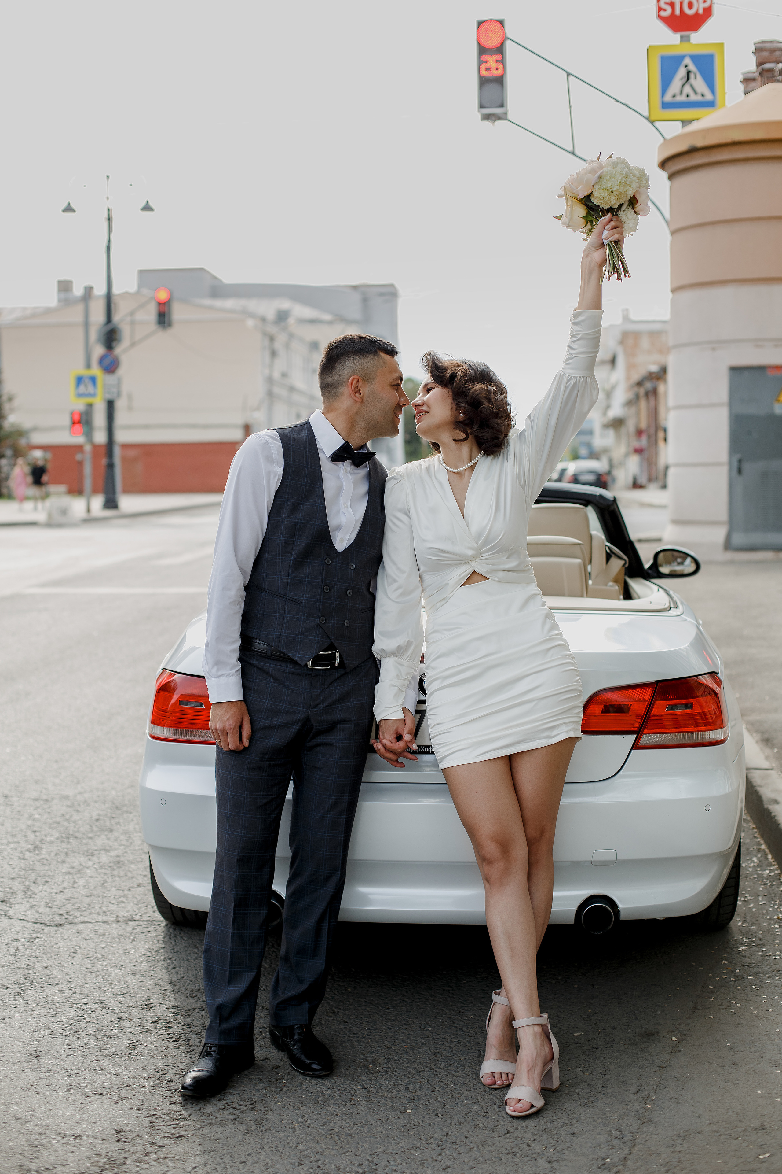 Свадебная фотосессия в городе. Свадебный фотограф в Самаре Катерина Мостовая