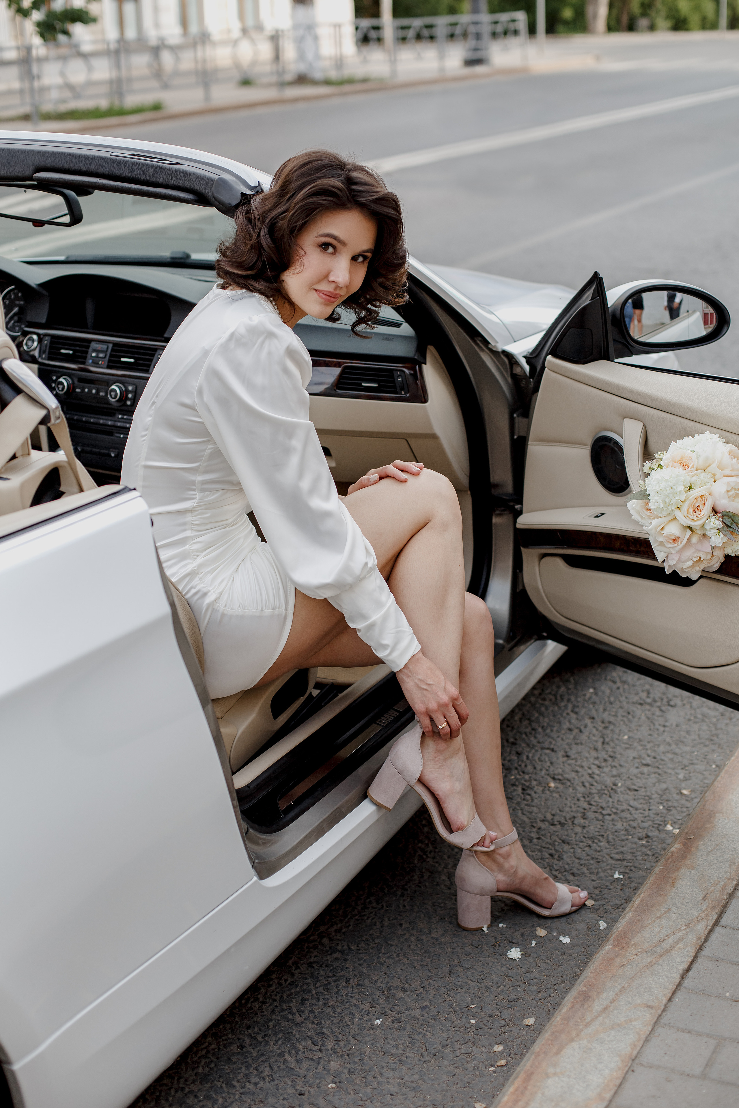 Свадебная фотосессия в городе. Свадебный фотограф в Самаре Катерина Мостовая