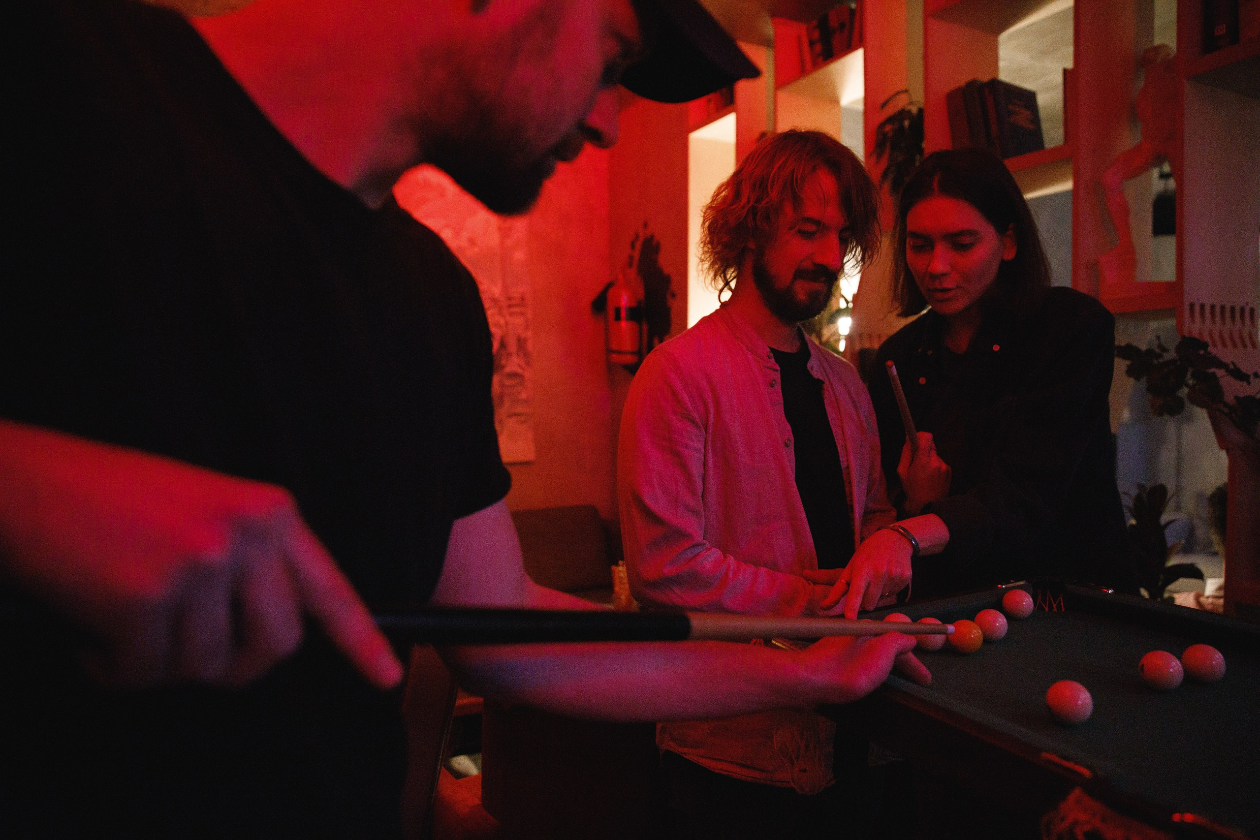 ГЕРОИ. Wedding photographer in Europe