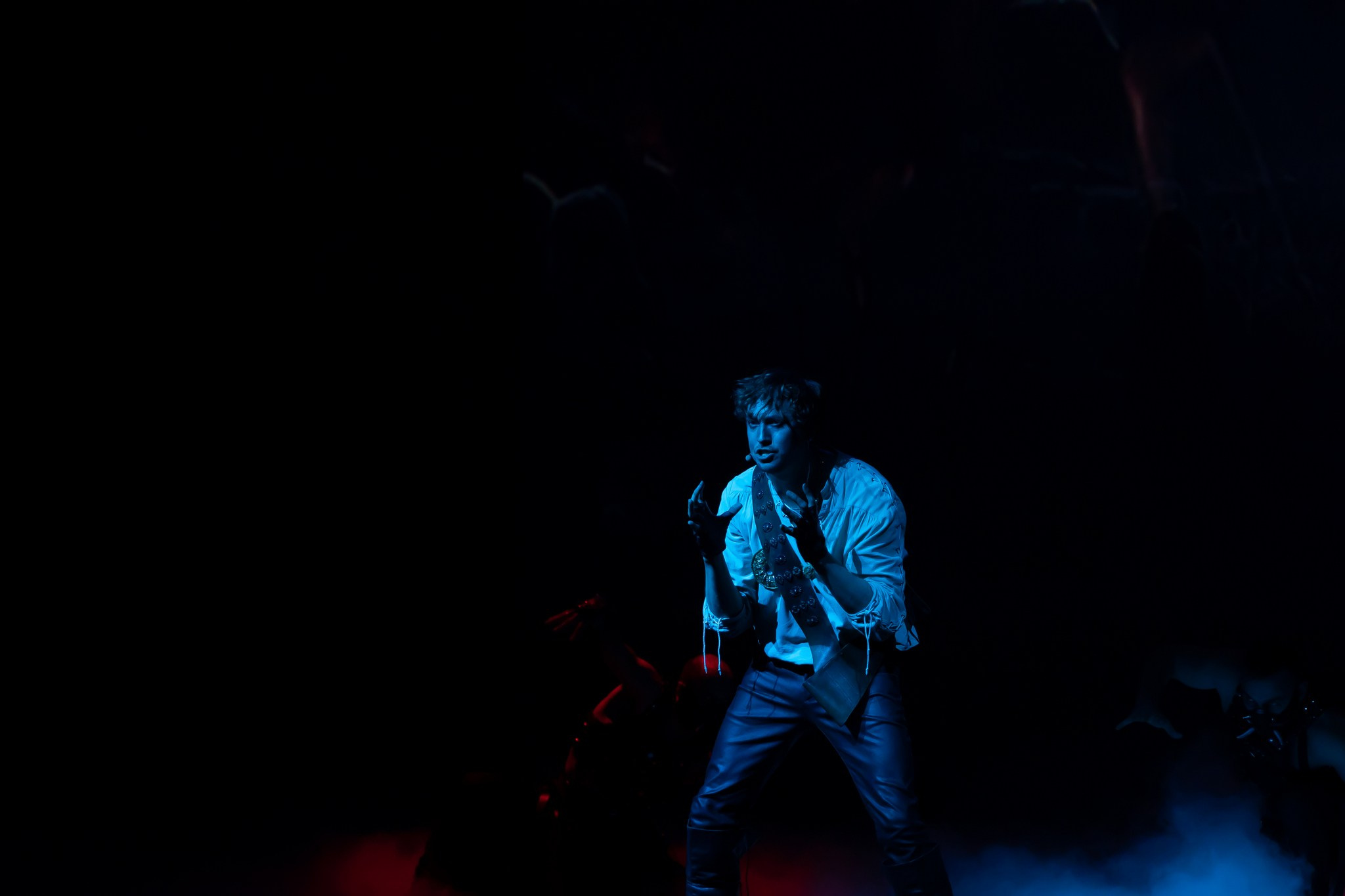 Премьера нового сенсационного рок-симфонического мюзикла «Замок забытых историй». Репортажный, семейный и студийный фотограф в Москве Демин Алексей