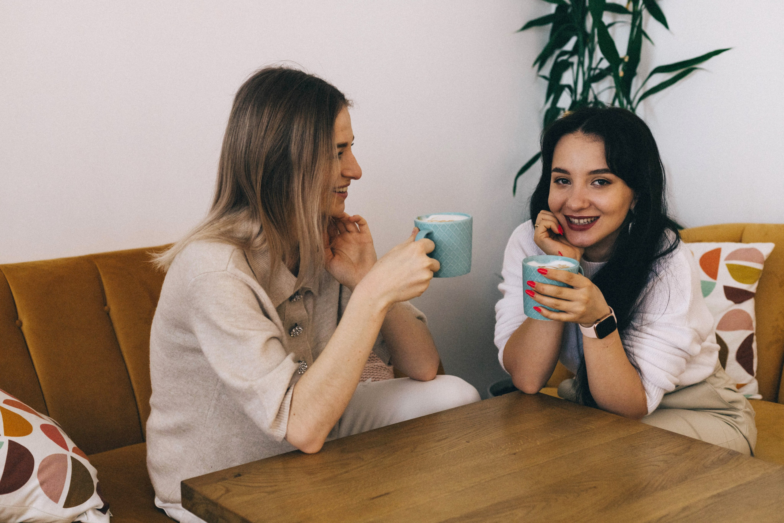 Две подруги. Фотограф в Минске Ира Сюбарева