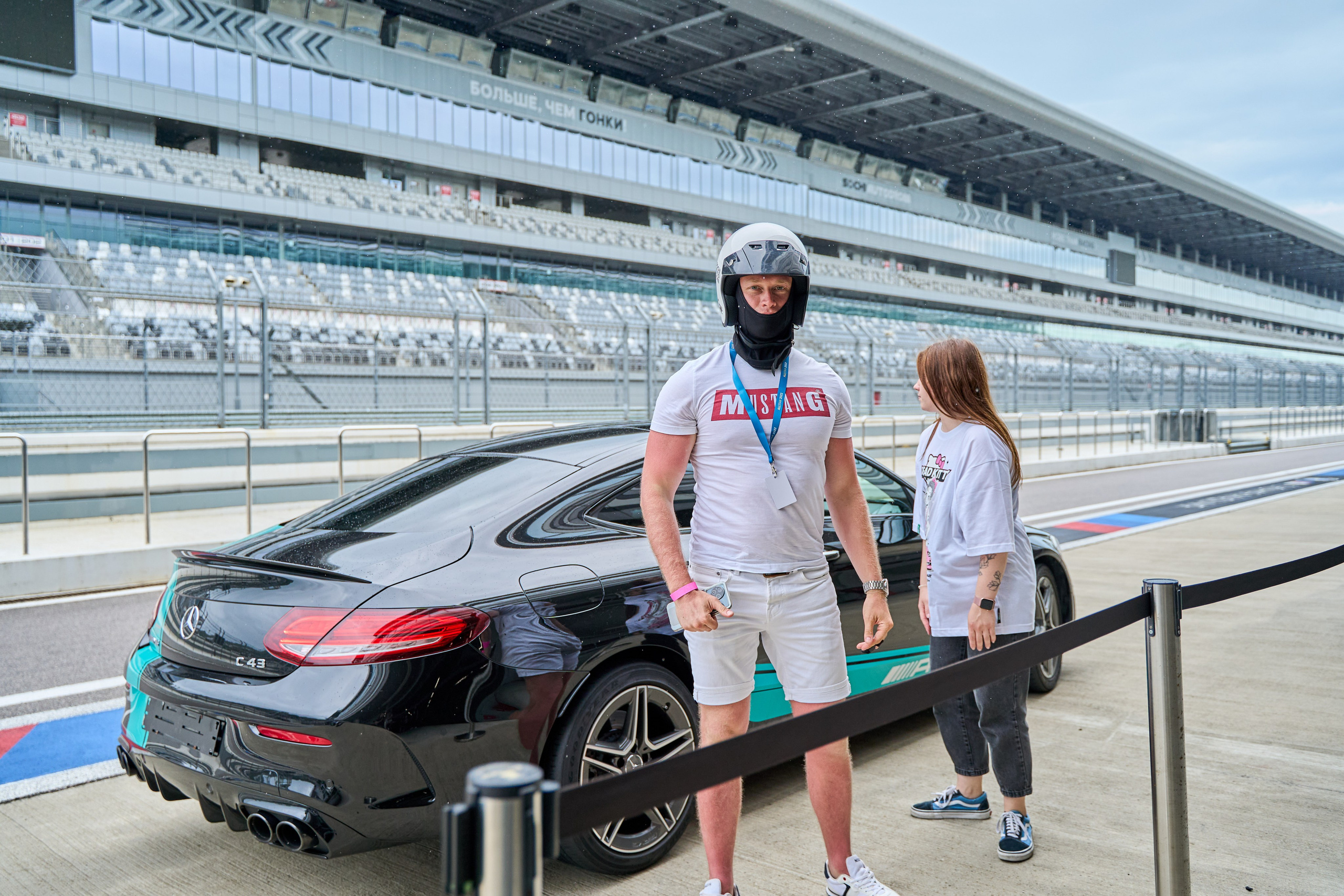 Формула 1 корпоративные заезды. Фото и видео съемка в Сочи Адлере Красной поляне