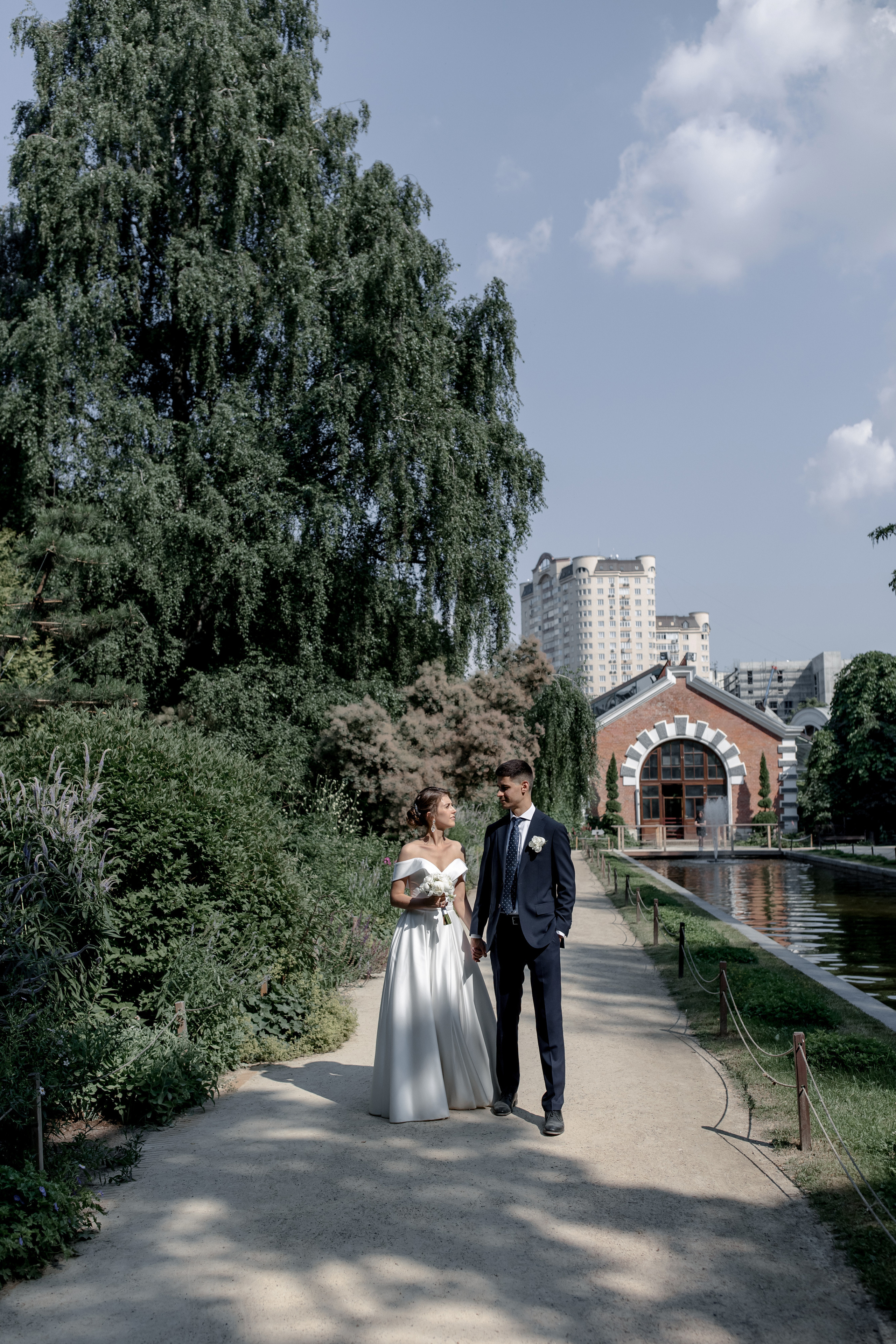 Прогулка для двоих. Свадебный фотограф Виктория Карпова