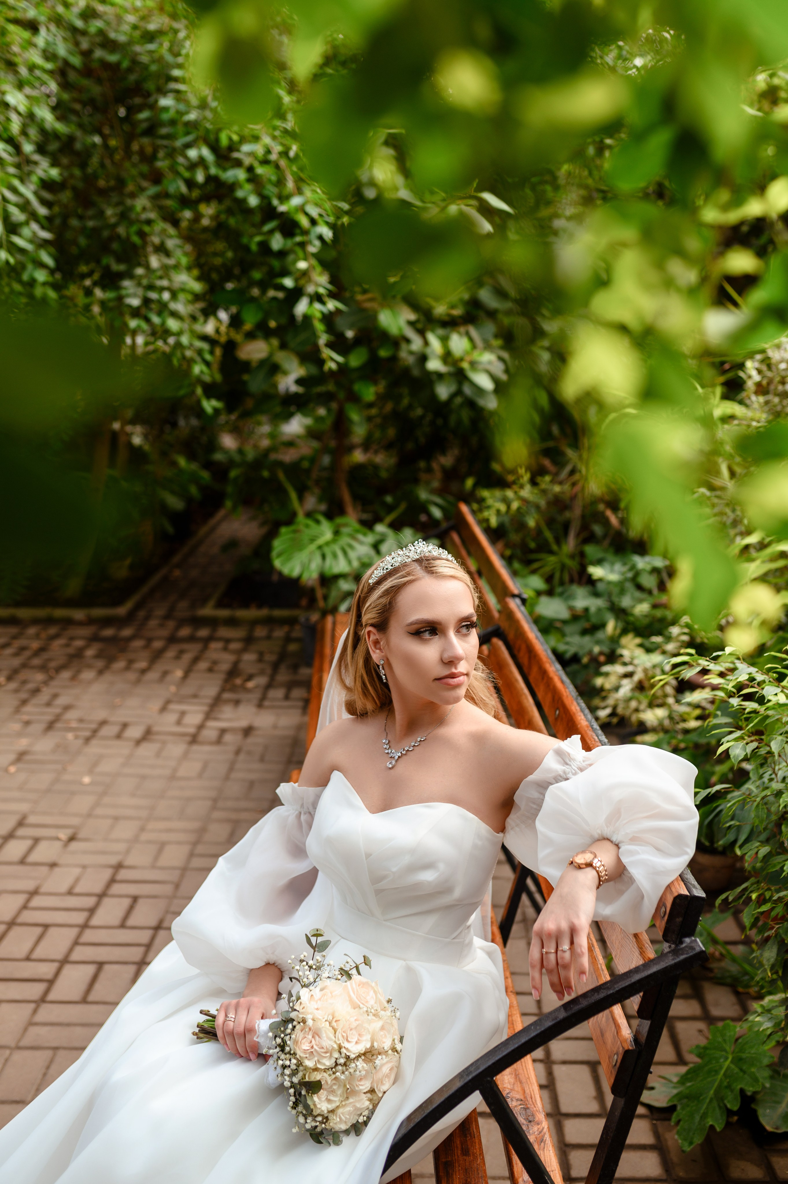 Свадебная фотосессия в фотостудии Аврора зал Эклипс. Семейный и свадебный фотограф в Донецке и Макеевке Дяченко Наталья