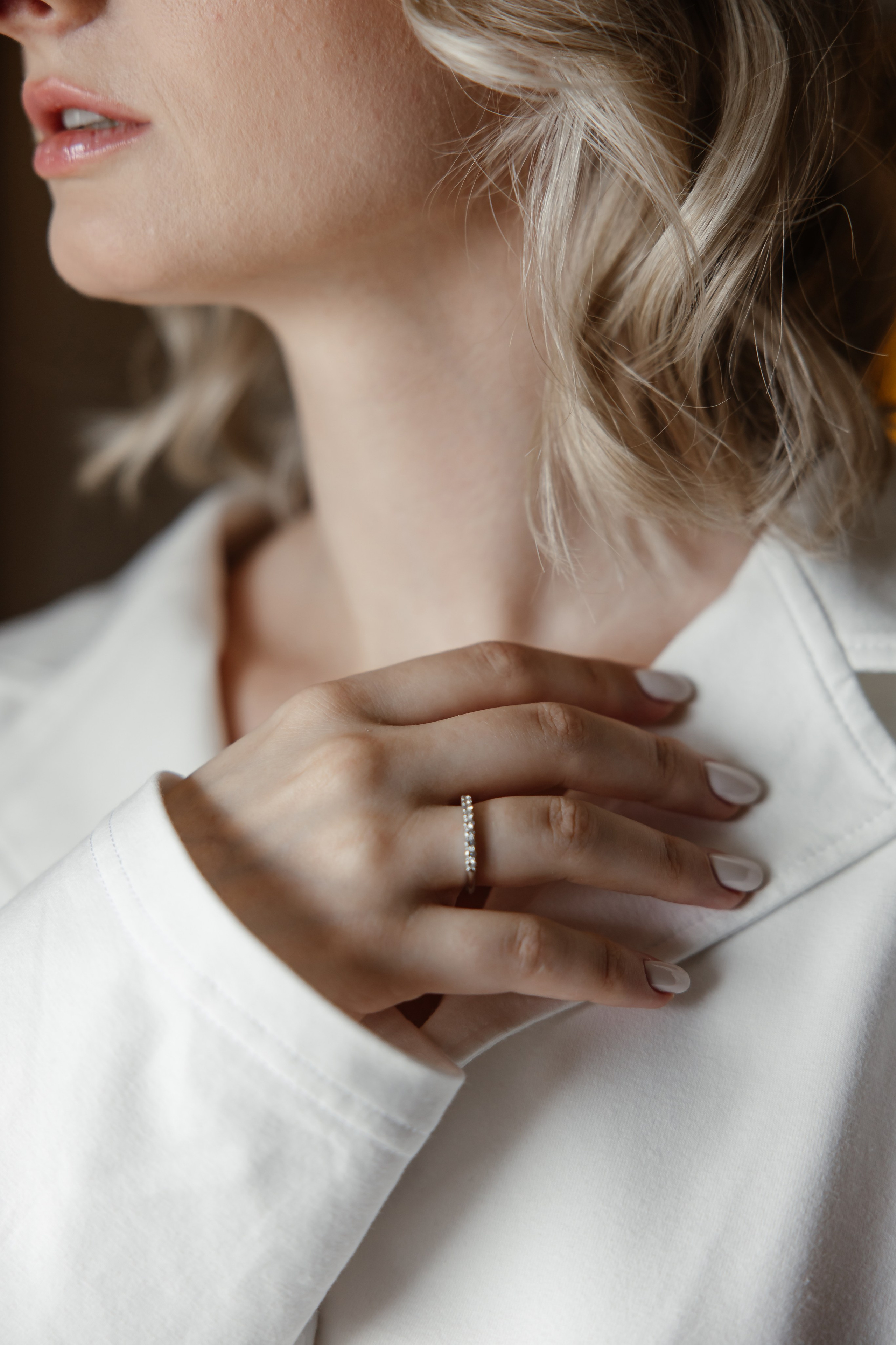 Свадебная прическа на короткие волосы с фатой: 7 идей и главные правила 2026. Фотограф, видеограф на свадьбу в Москве Никита Назаров