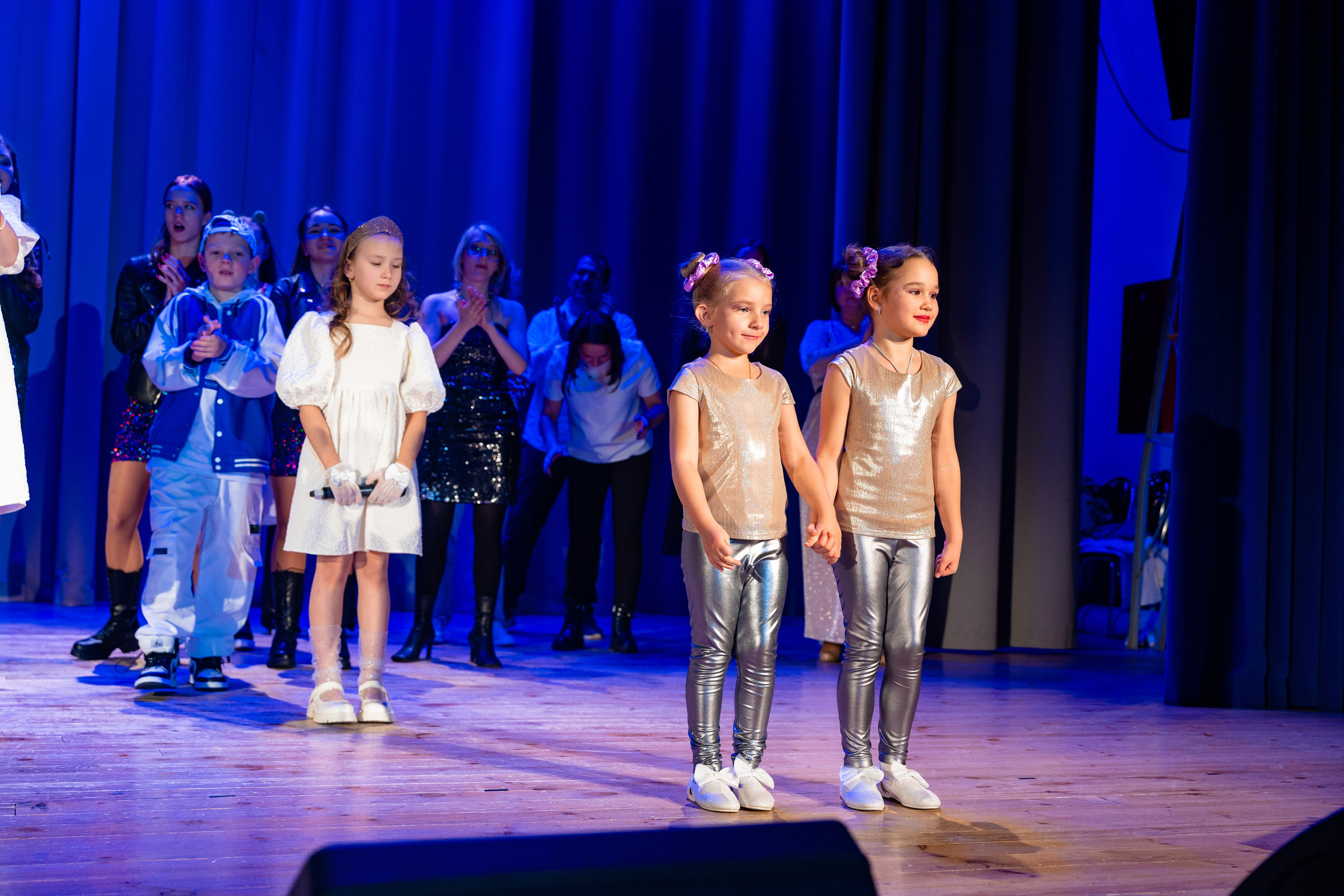 Концерт ДК Буривестник. Фотограф Никита Комаров