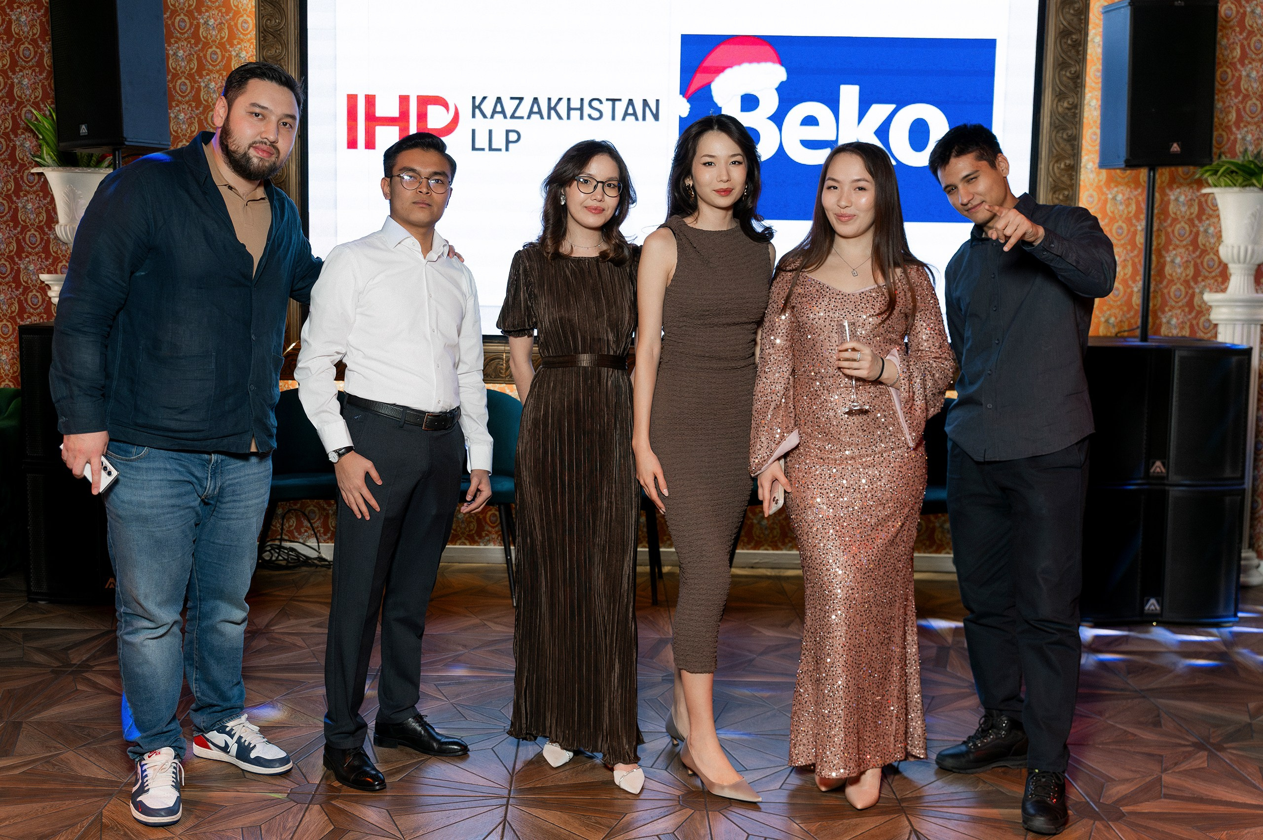 Beko Central Asia — Happy New Year. Фотограф в Алматы — Алексей Коньков | Репортаж, свадьбы, портреты