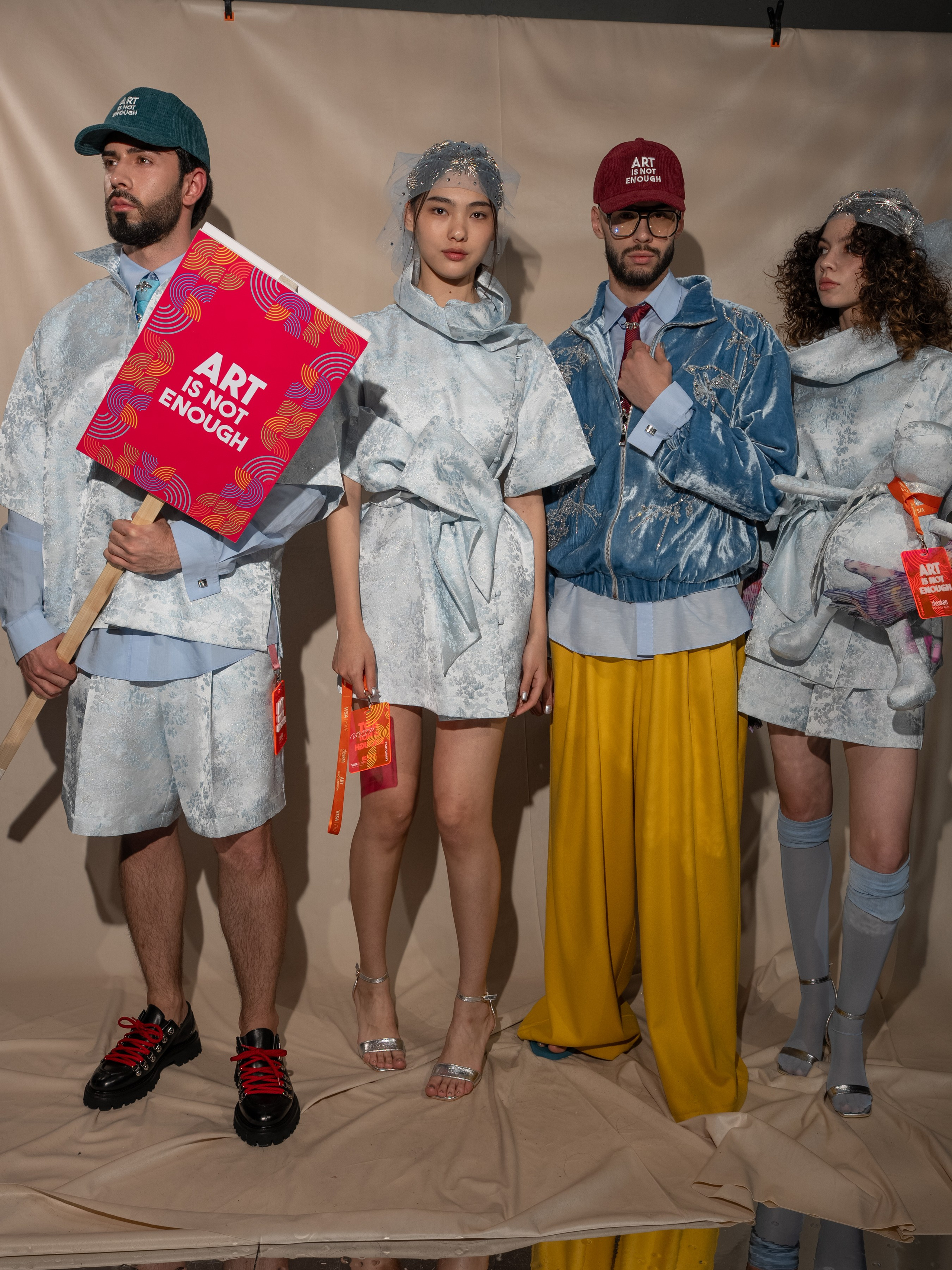 Visa Fashion week Almaty Backstage Day 3. Сайт Алматинского НЮ АРТ, будуар и фэшн фотографа Дениса Карпенко