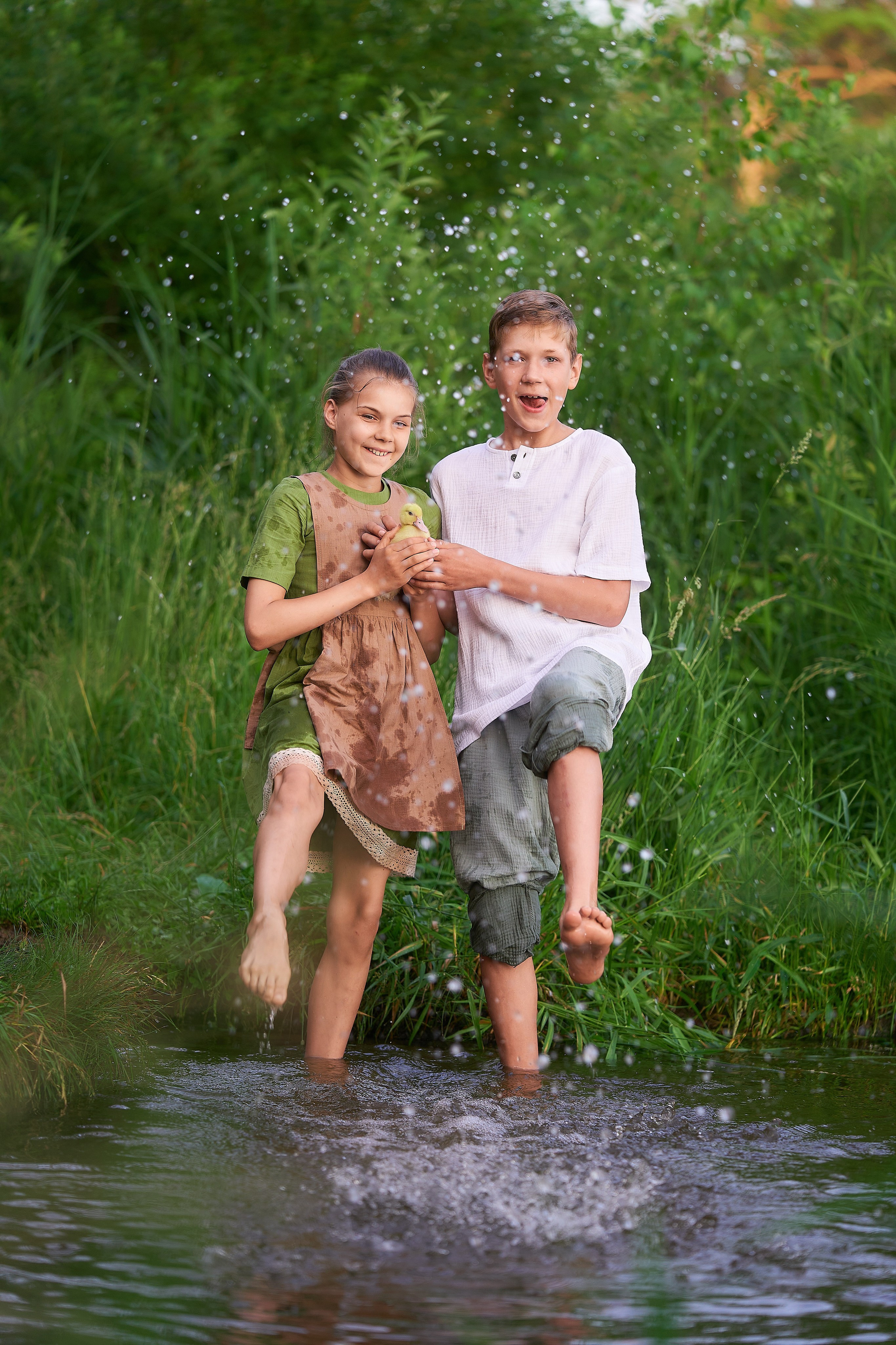 Фотосессия семьи в студии, дома, на улице. Фотограф и видеограф в Екатеринбурге