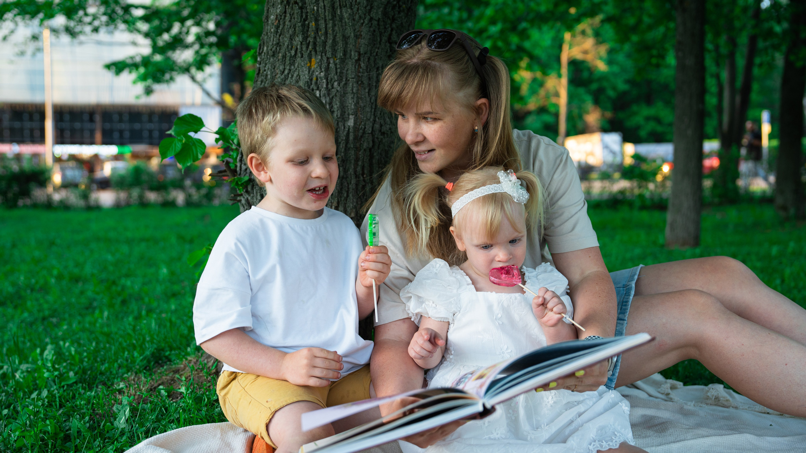 Семейная прогулка. Крамер Юлиана детский и семейный фотограф