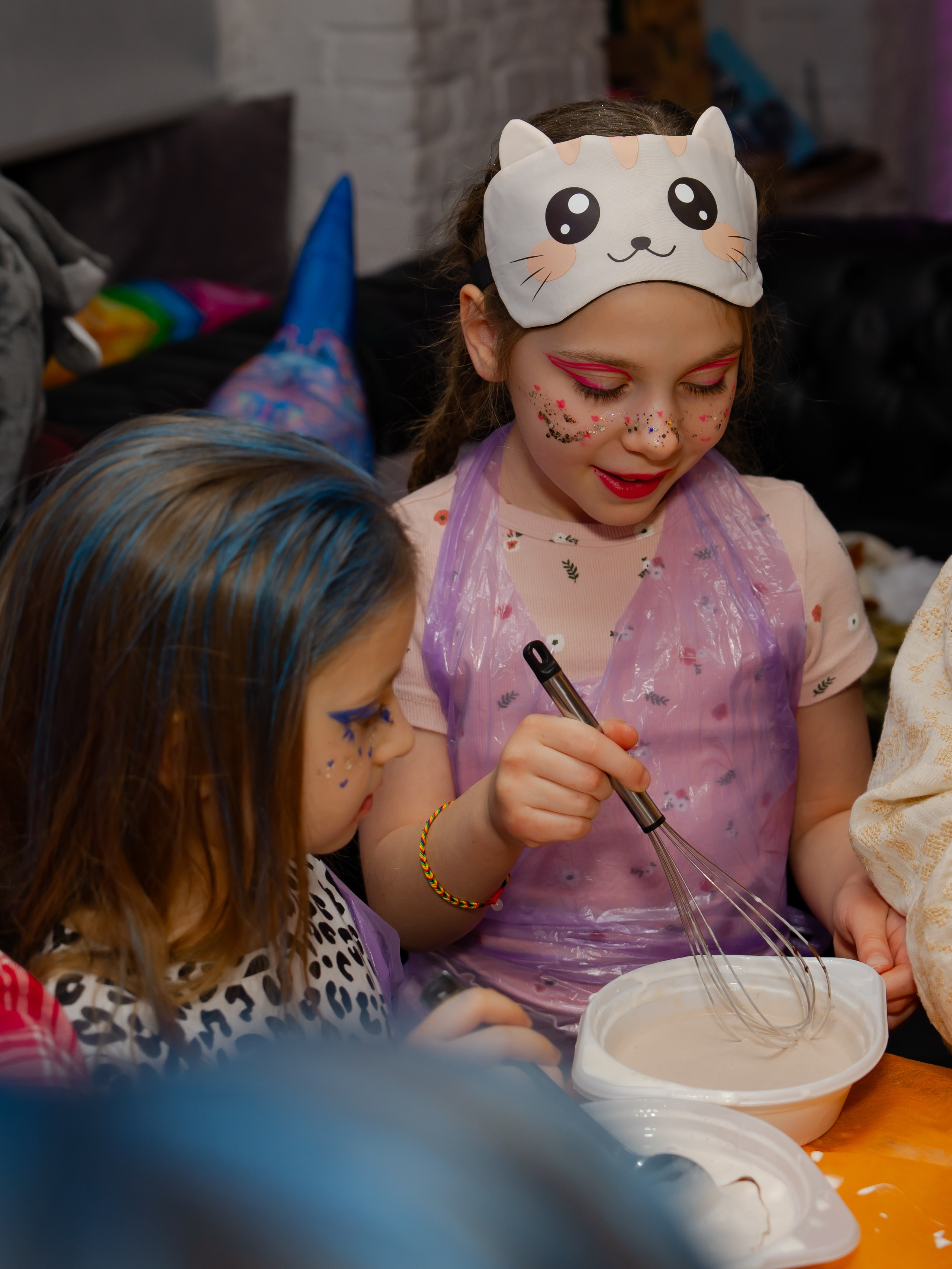 Битва подушками. Крамер Юлиана детский и семейный фотограф