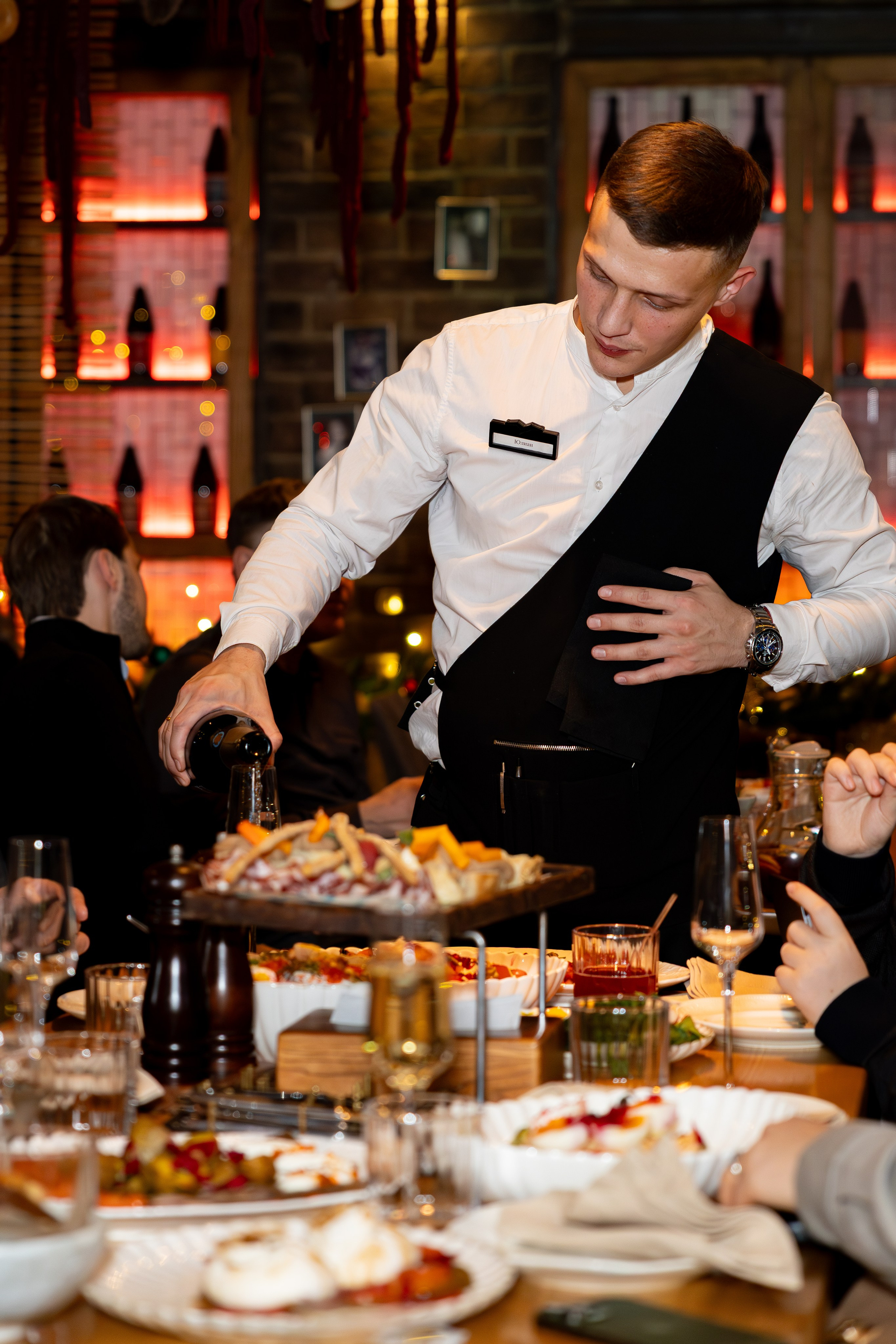 Новогодняя ночь 2026 в панорамном ресторане «Чайка». Дженбаз Павел — фотограф в Ялте