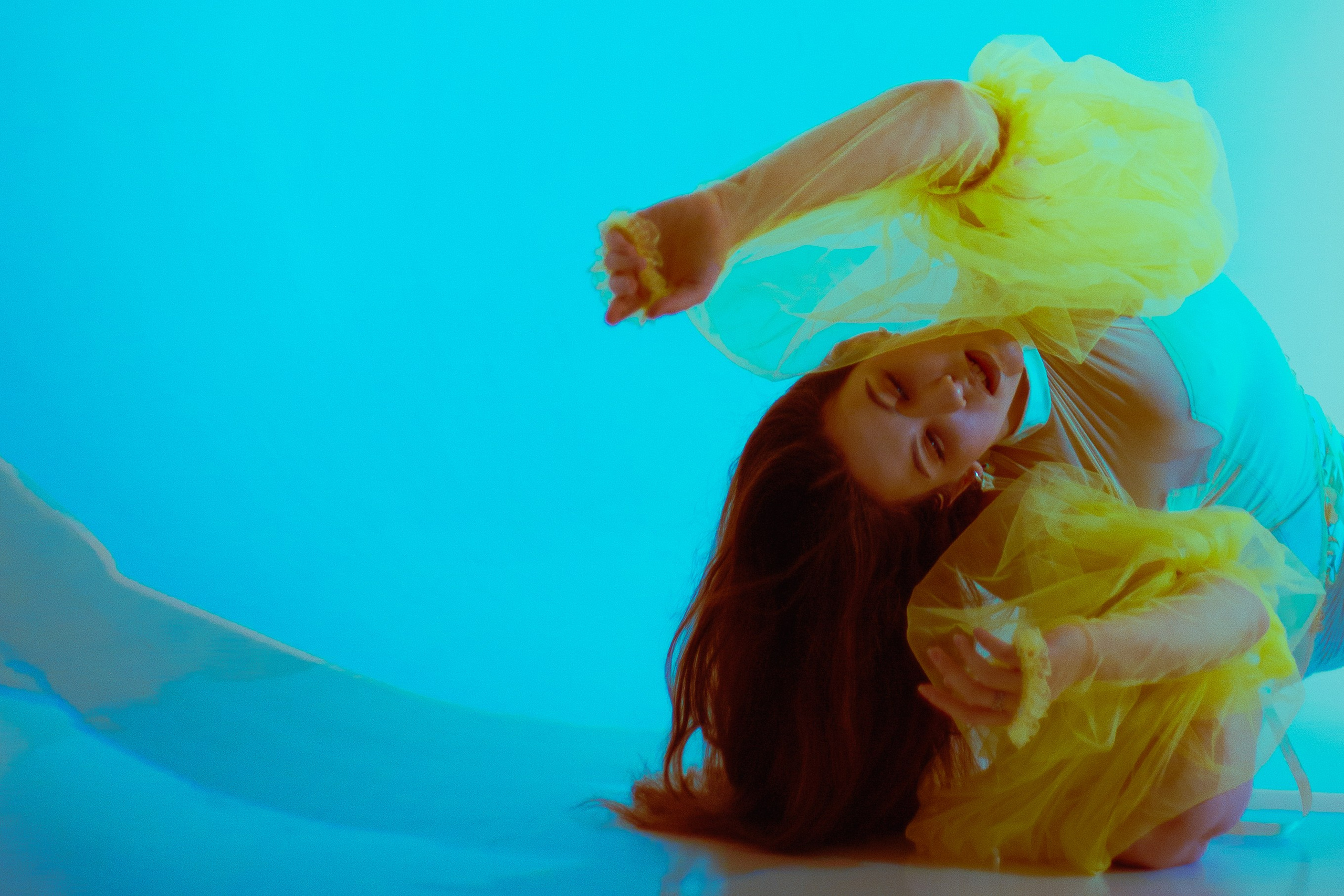 Магия танца: Солнце и Вода. Арт-фотограф Крис Л. в Тобольске: портрет, семейные, свадьбы