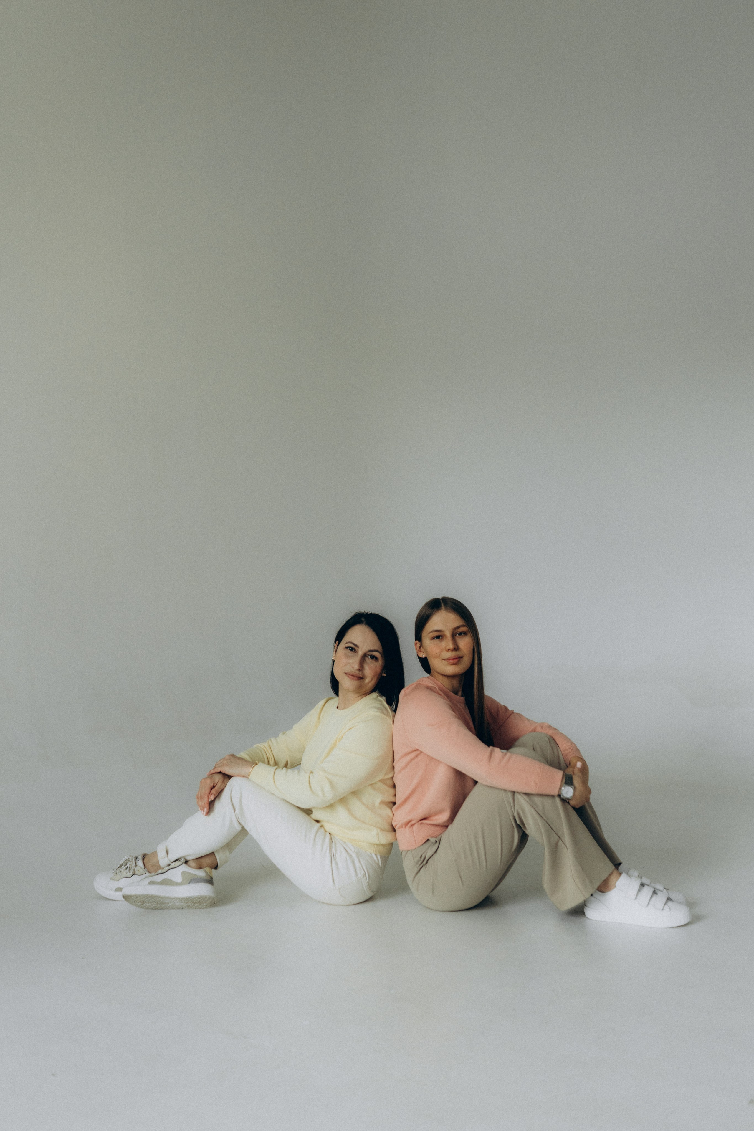 Семейная съёмка на циклораме. Фотограф НОГИНСК, Москва, Анастасия Белая