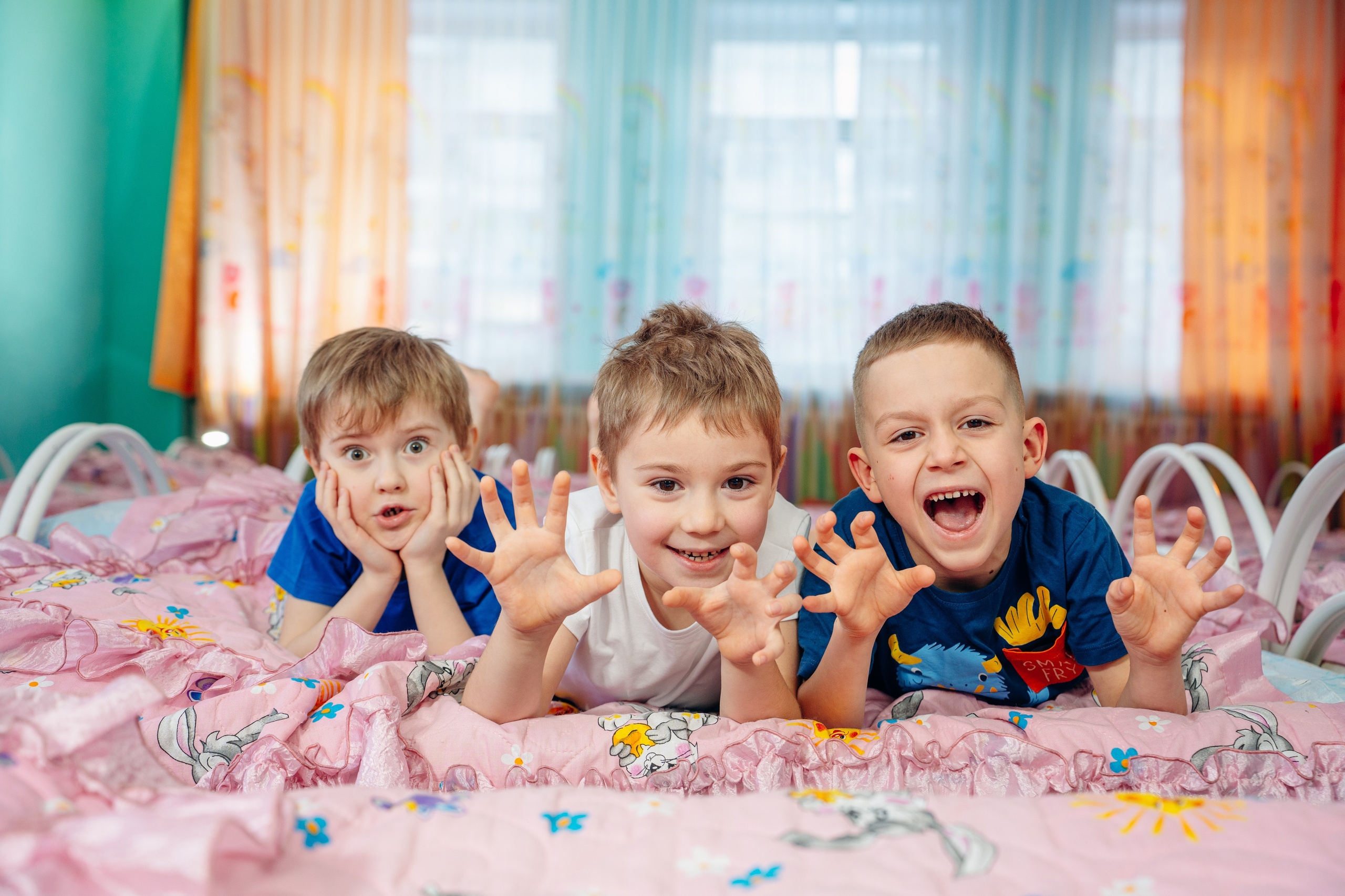 Яркий. Улыбка выездная фотостудия Красноярск