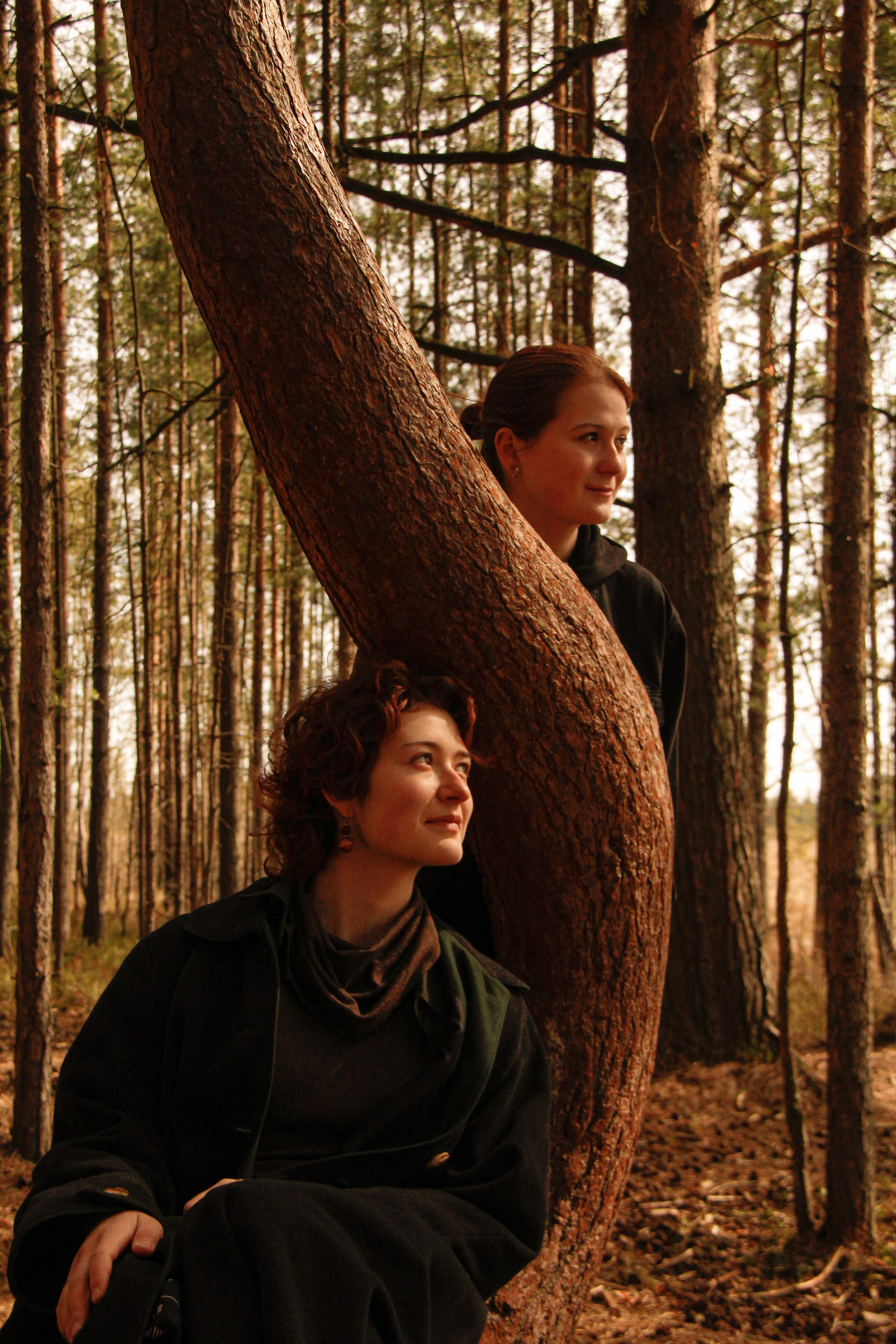 Болотный Хоббит. Карина и Аня. Janie valde | visual artist