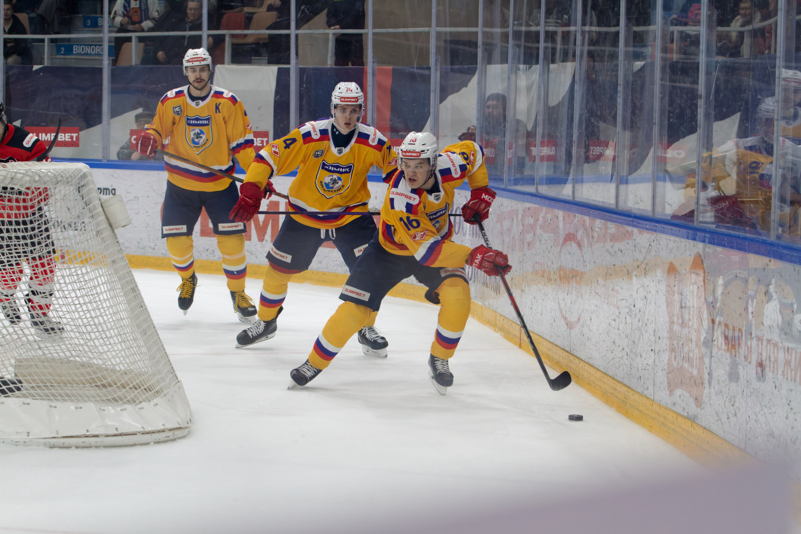 Хоккей. Молот-Химик 12.02.2025. Репортажный и спортивный фотограф в г. Пермь Зильберг Павел