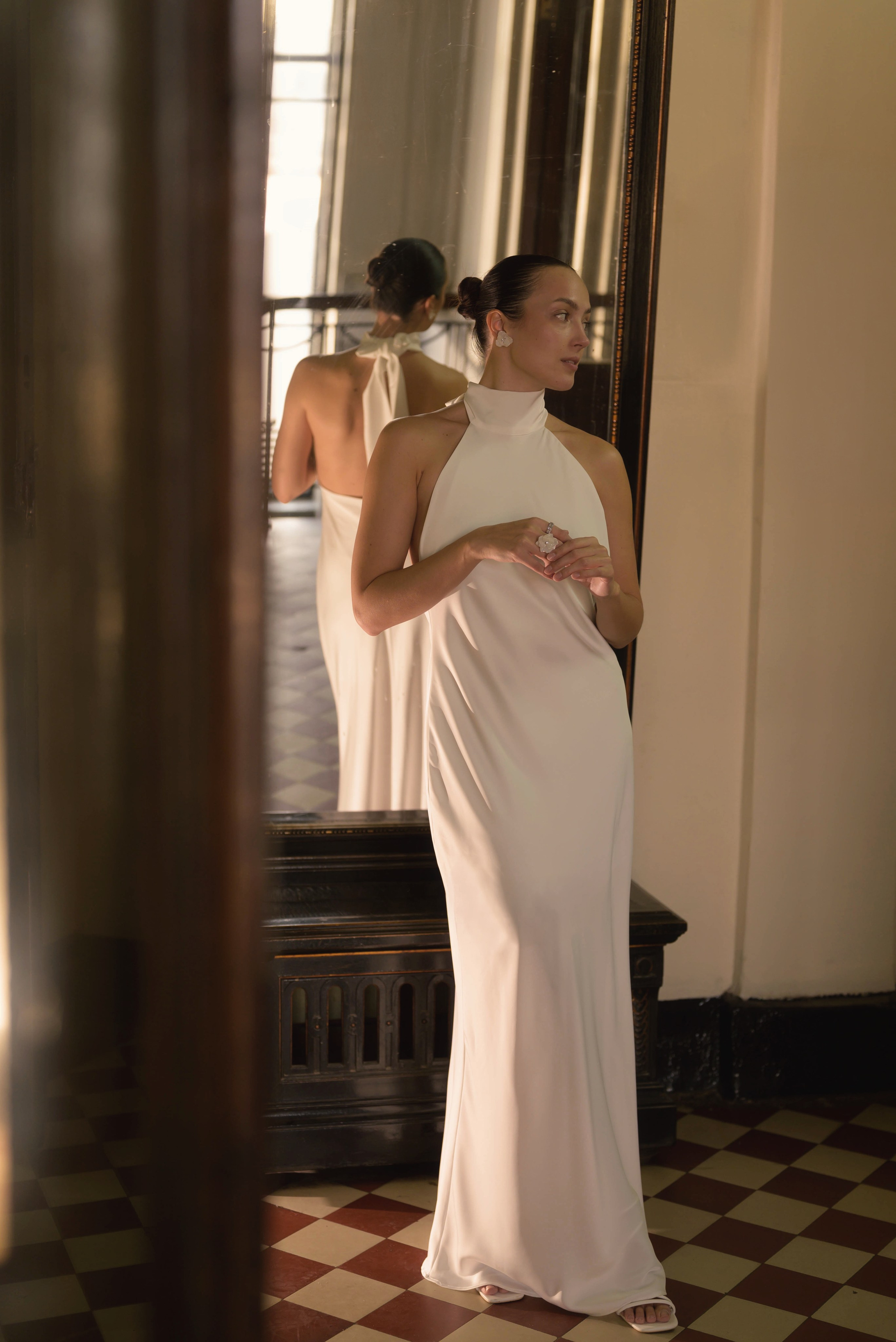 Свадебная lovestory на Рождественской. Фотограф в Нижнем Новгороде 17momets