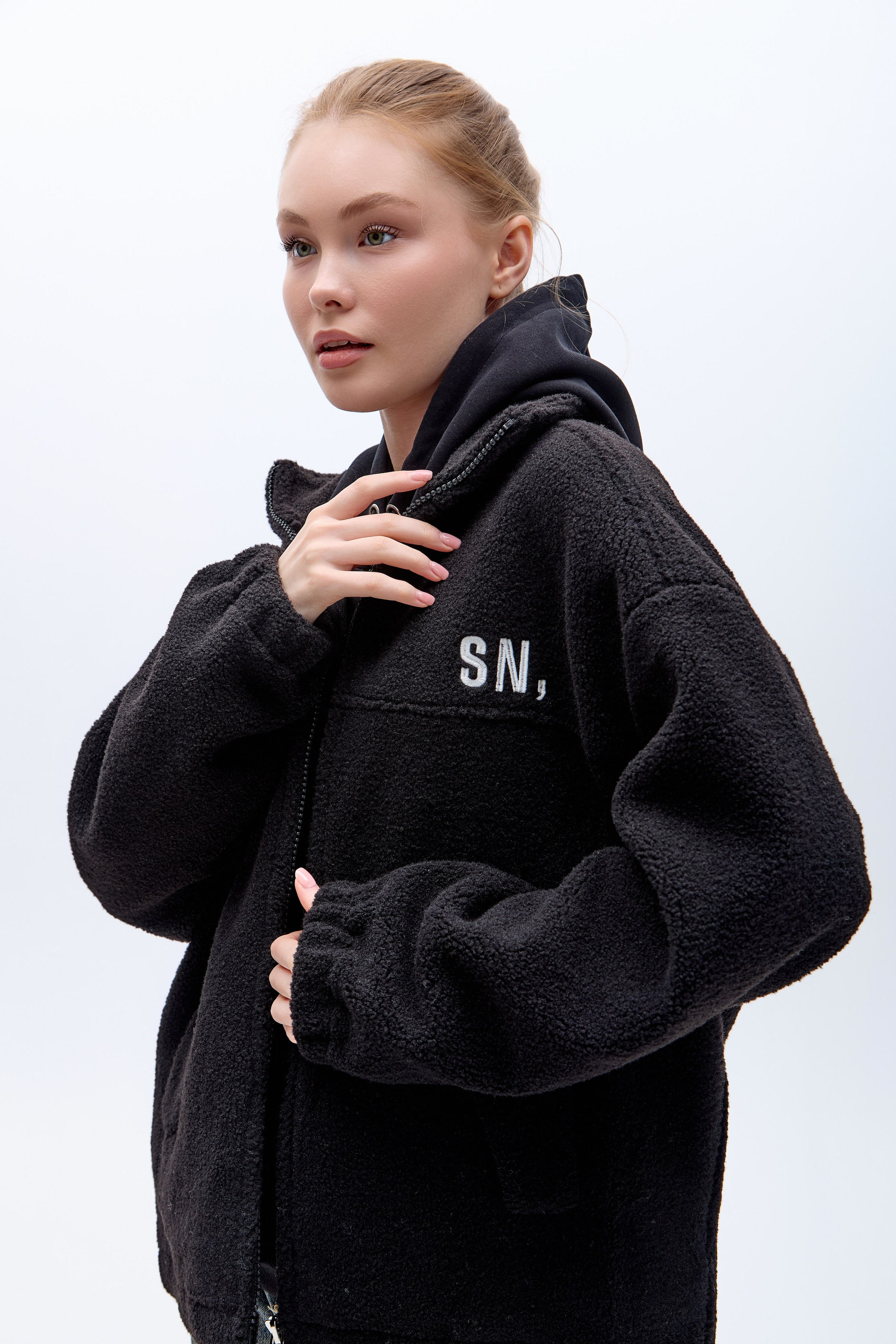 Съемка каталога в Краснодаре. Фотограф Руслан Потапов в Краснодаре