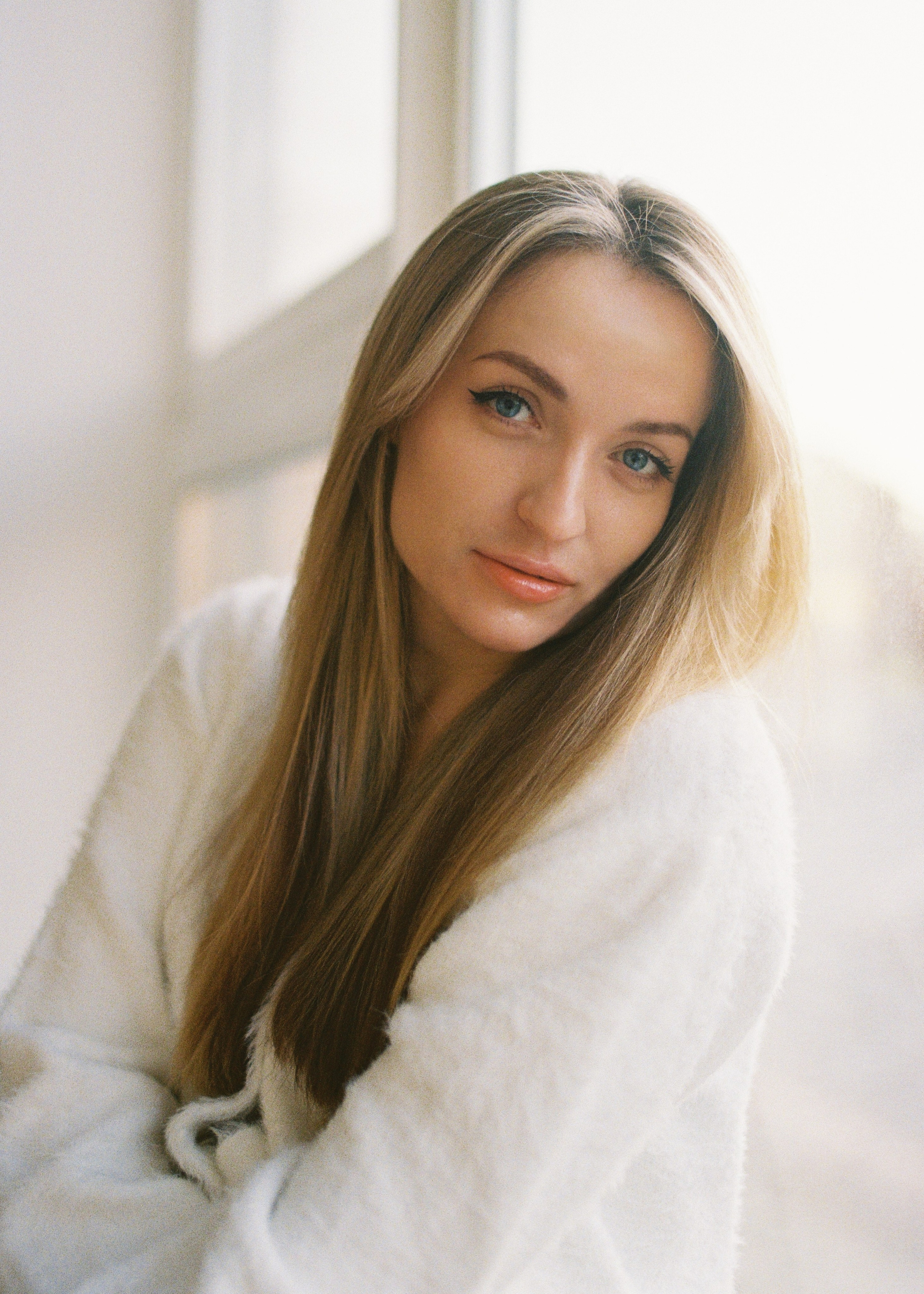 Юлия | Портретная фотосессия | Санкт-Петербург. Пленочный фотограф в СПб | Портреты на пленку | Ксения Давыдова