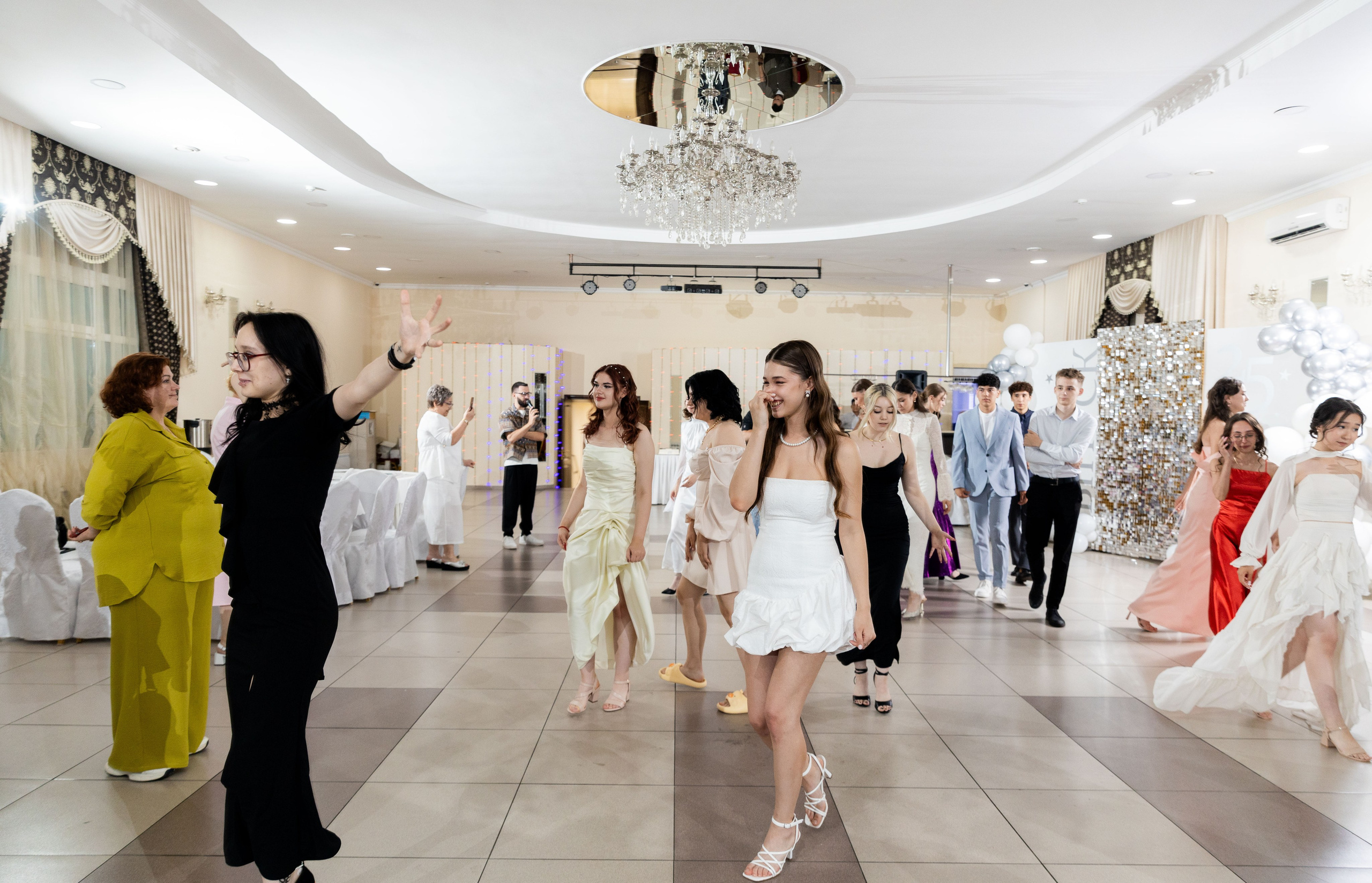 Школа № 10. Выпускной, 11 «А» класс