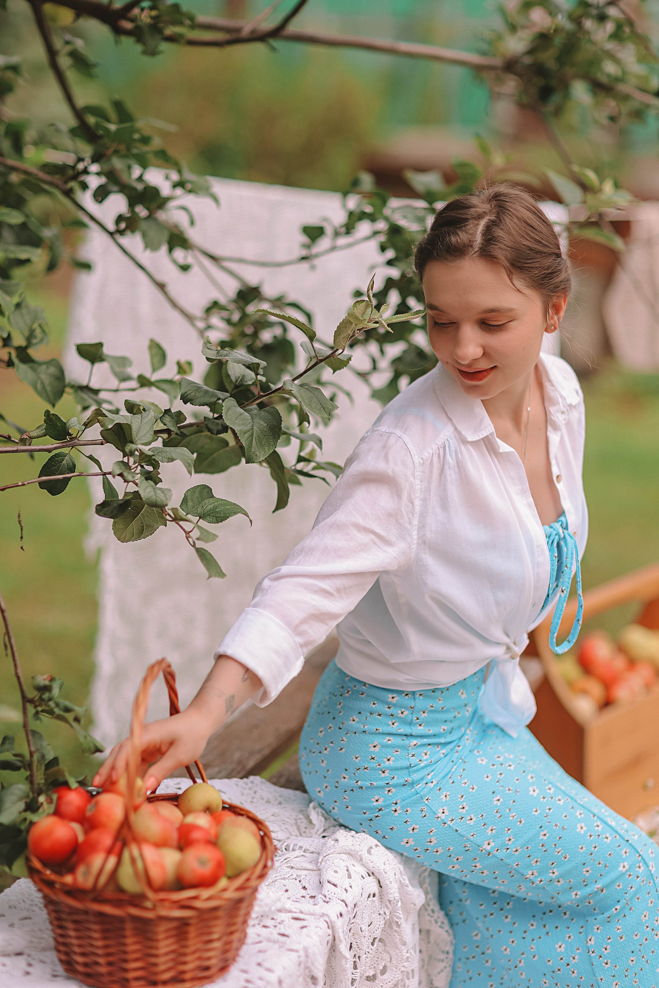 Яблоки. Семейный фотограф Тюмень, фотограф на роды Салмина Мария