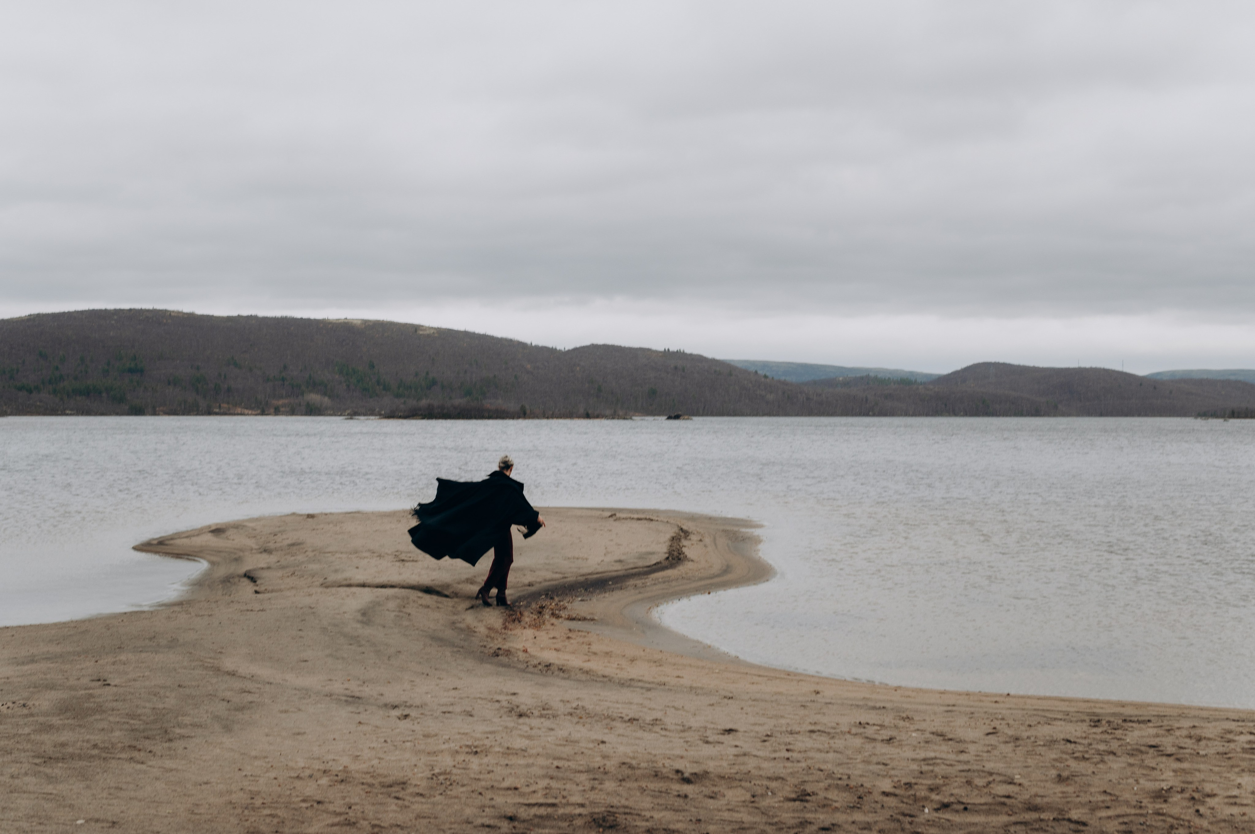 В хвойном лесу. Фотограф Наталья Могилевская Мурманск Териберка Сейдозеро Рыбачий
