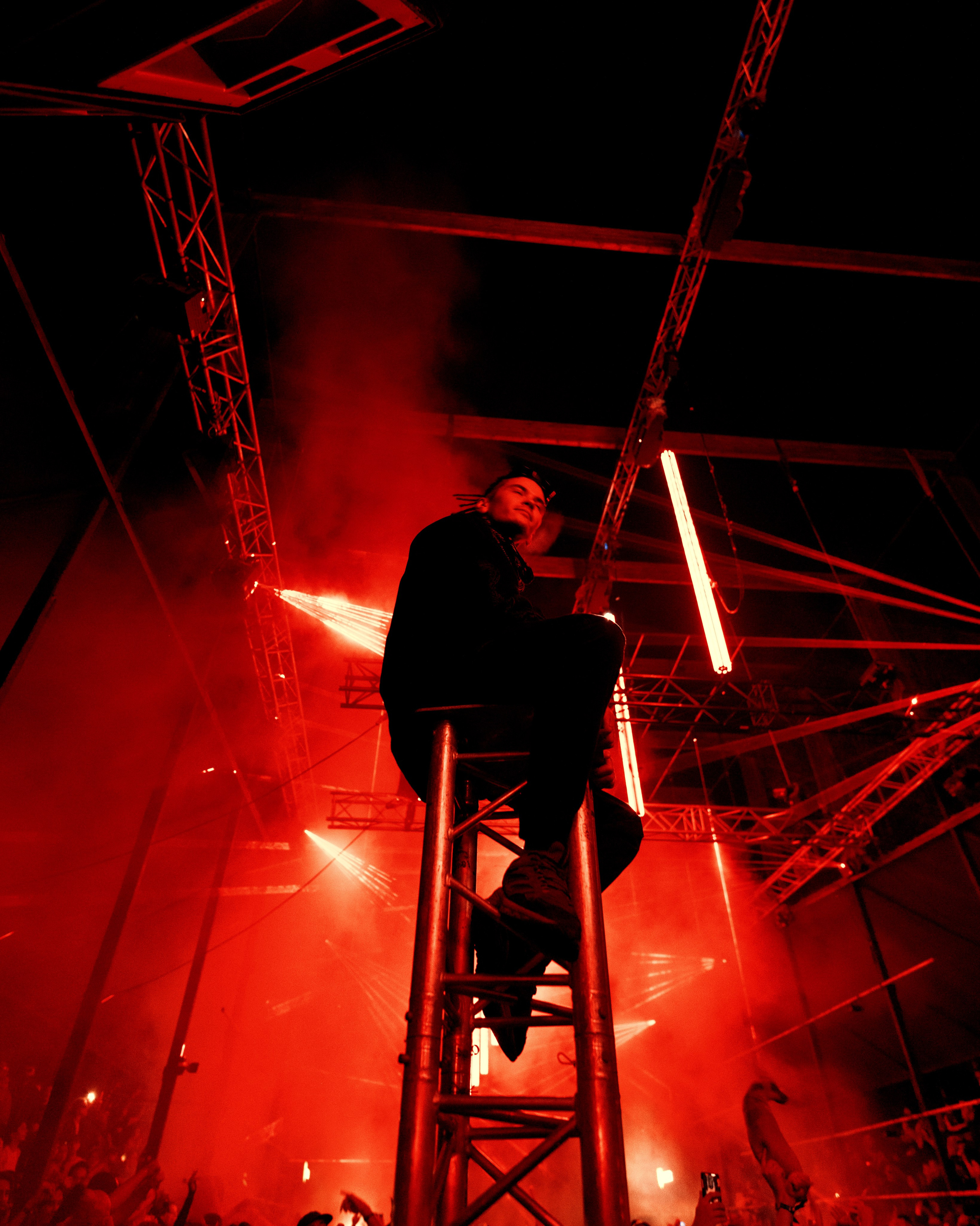 Signal 2024. @tomrus: Рустам Шагиморданов — фотограф