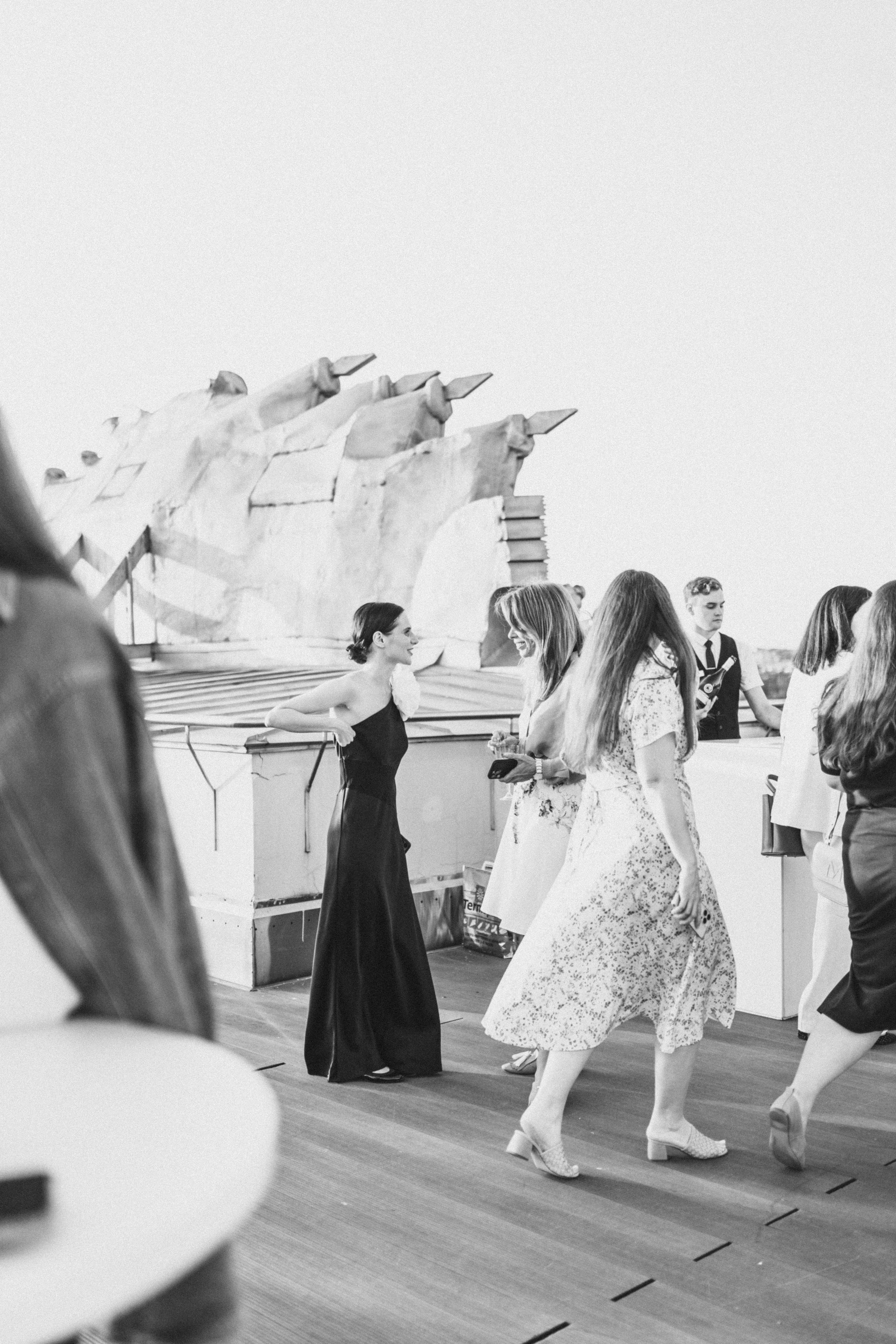 Выставка на крыше Парка Горького. Семейный и детский фотограф и видеограф в Москве, Серпухове и Тарусе Валерия Сорокина