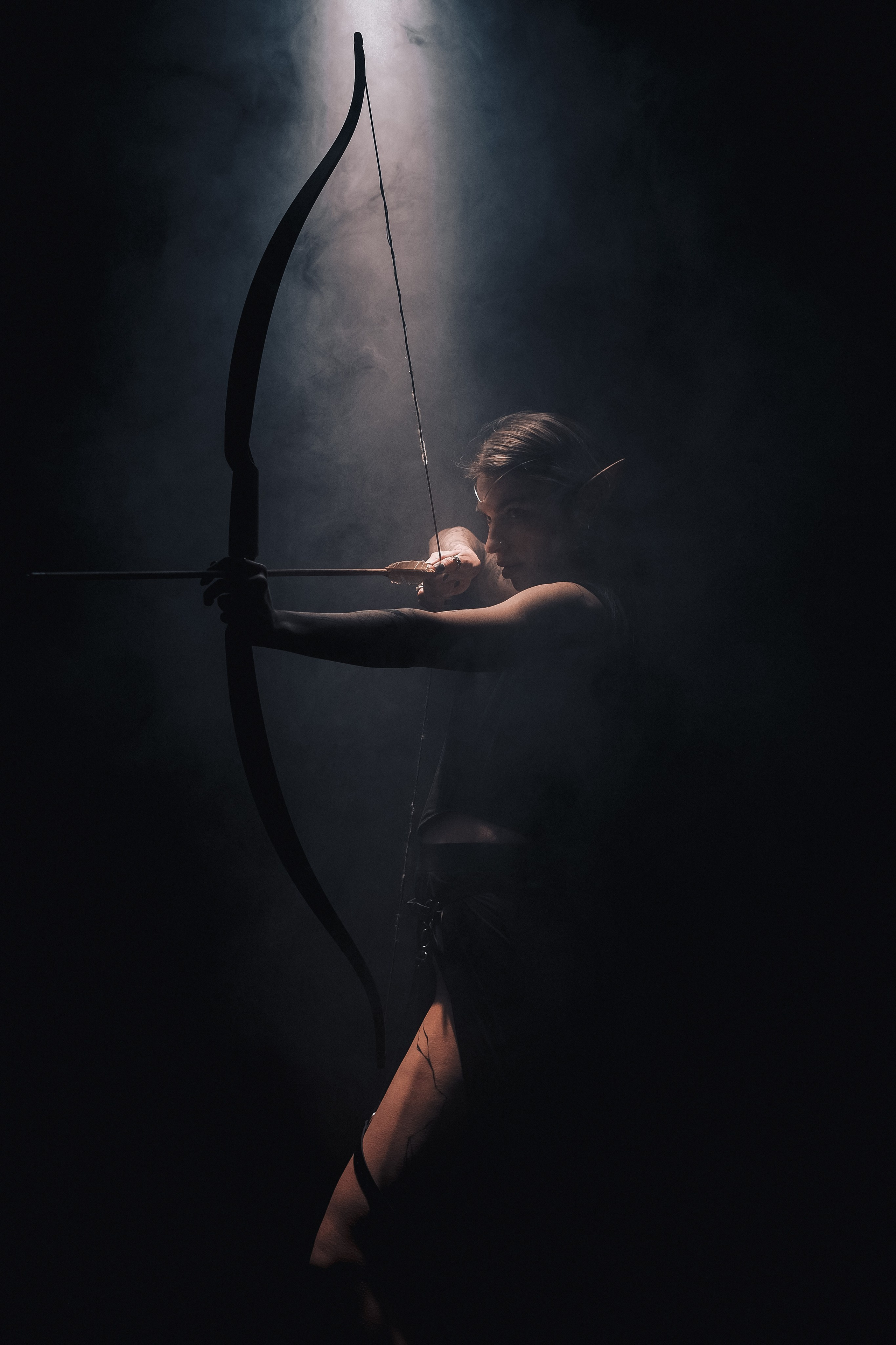 Фотосессия с мечом в стиле Castle core