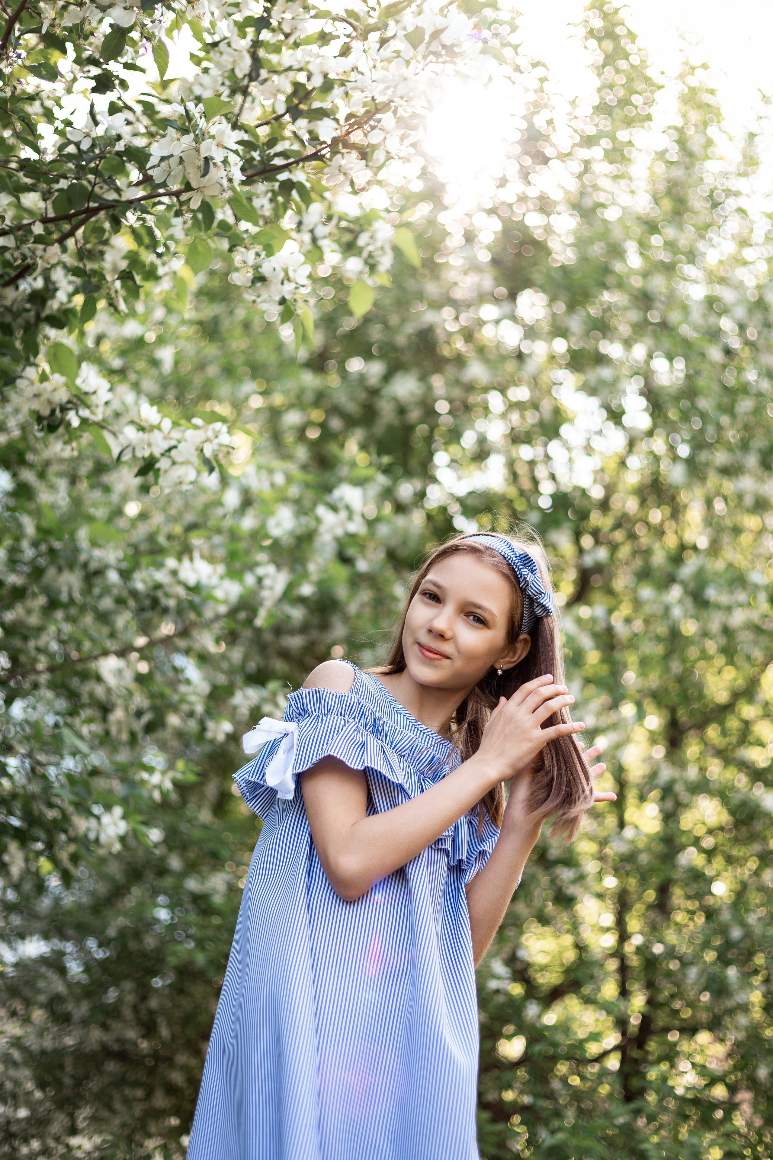 Цветение яблони 2023. Фотограф Пермь. Свадьбы. Семья и дети, школа, д. сад. Фотокниги