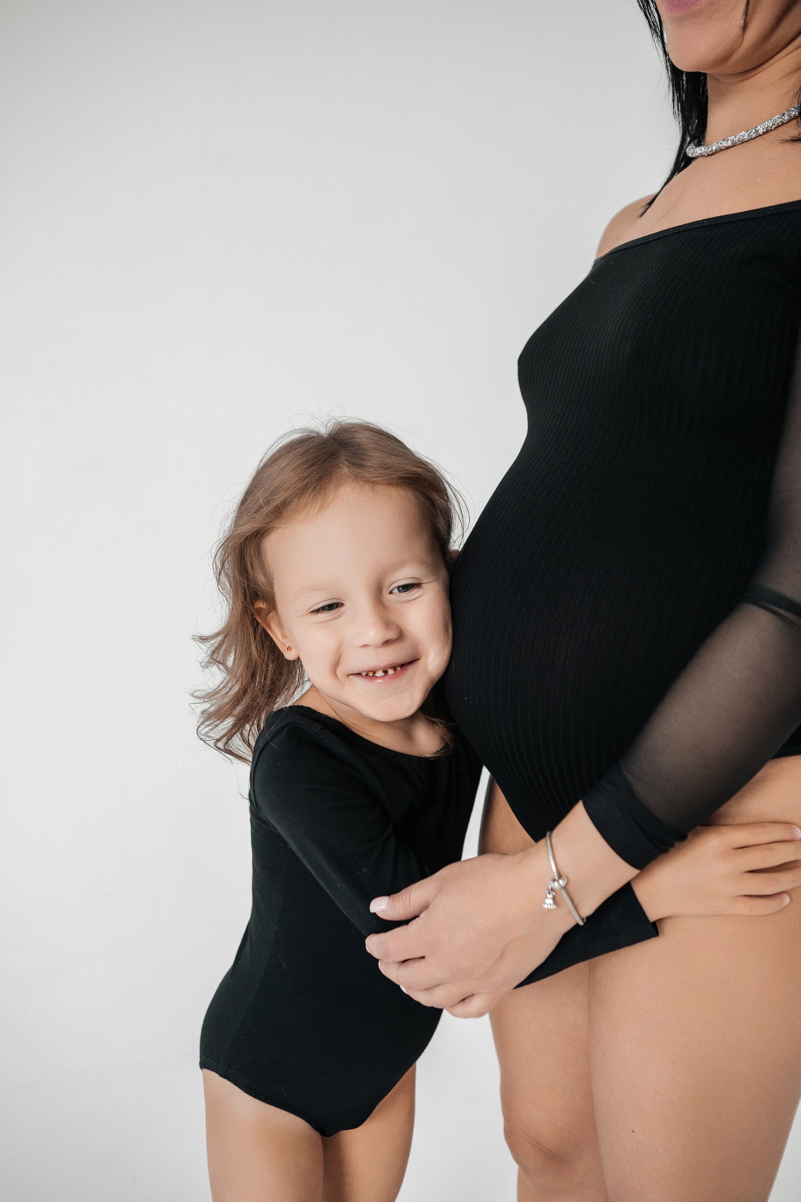 Семейная фотосессия в фотостудии. Свадебный и семейный фотограф Ибрагимова Мария из Екатеринбурга