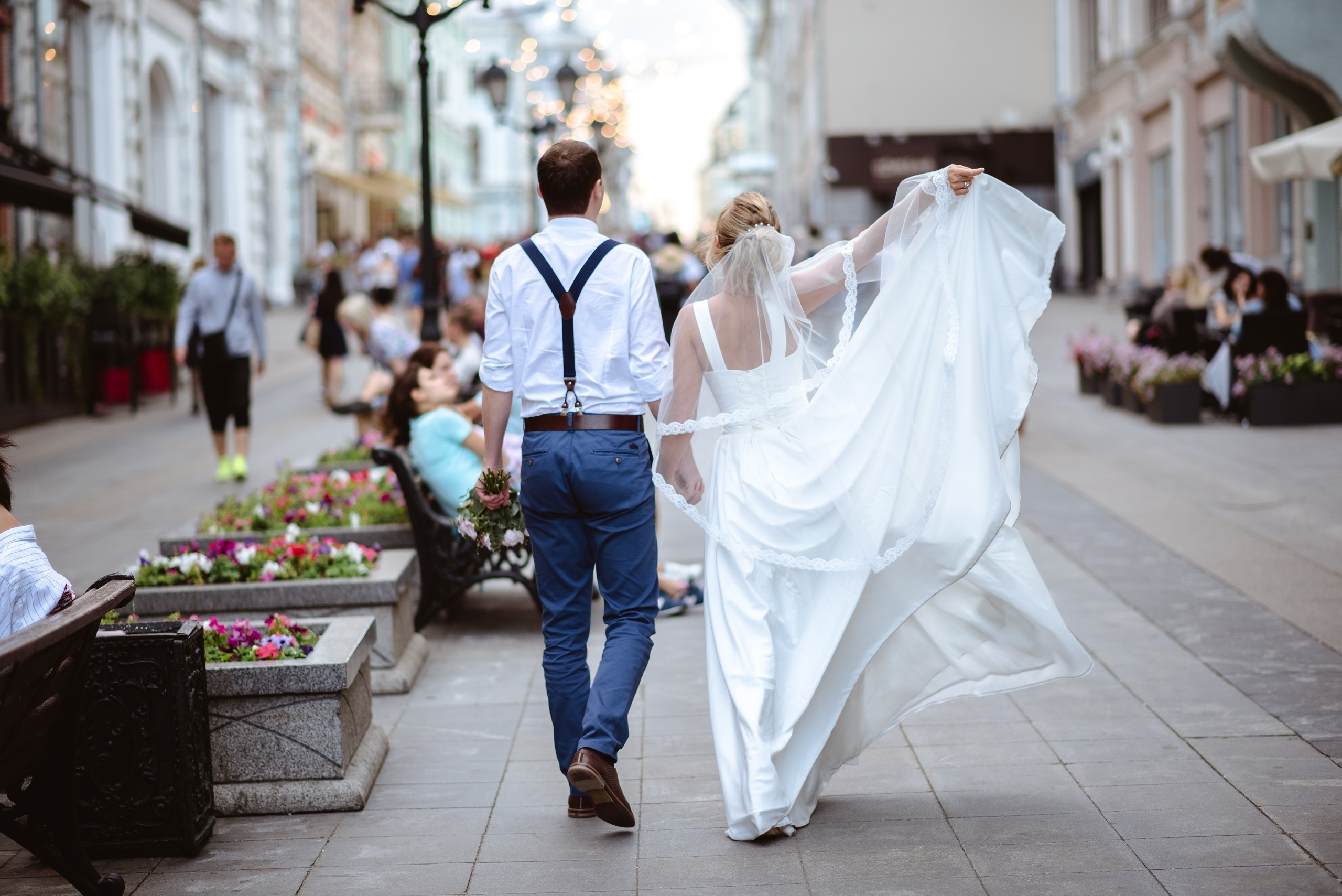 Миллионы глаз смотрят на нас. Свадебный фотограф и визажист в Москве Кристина Палько
