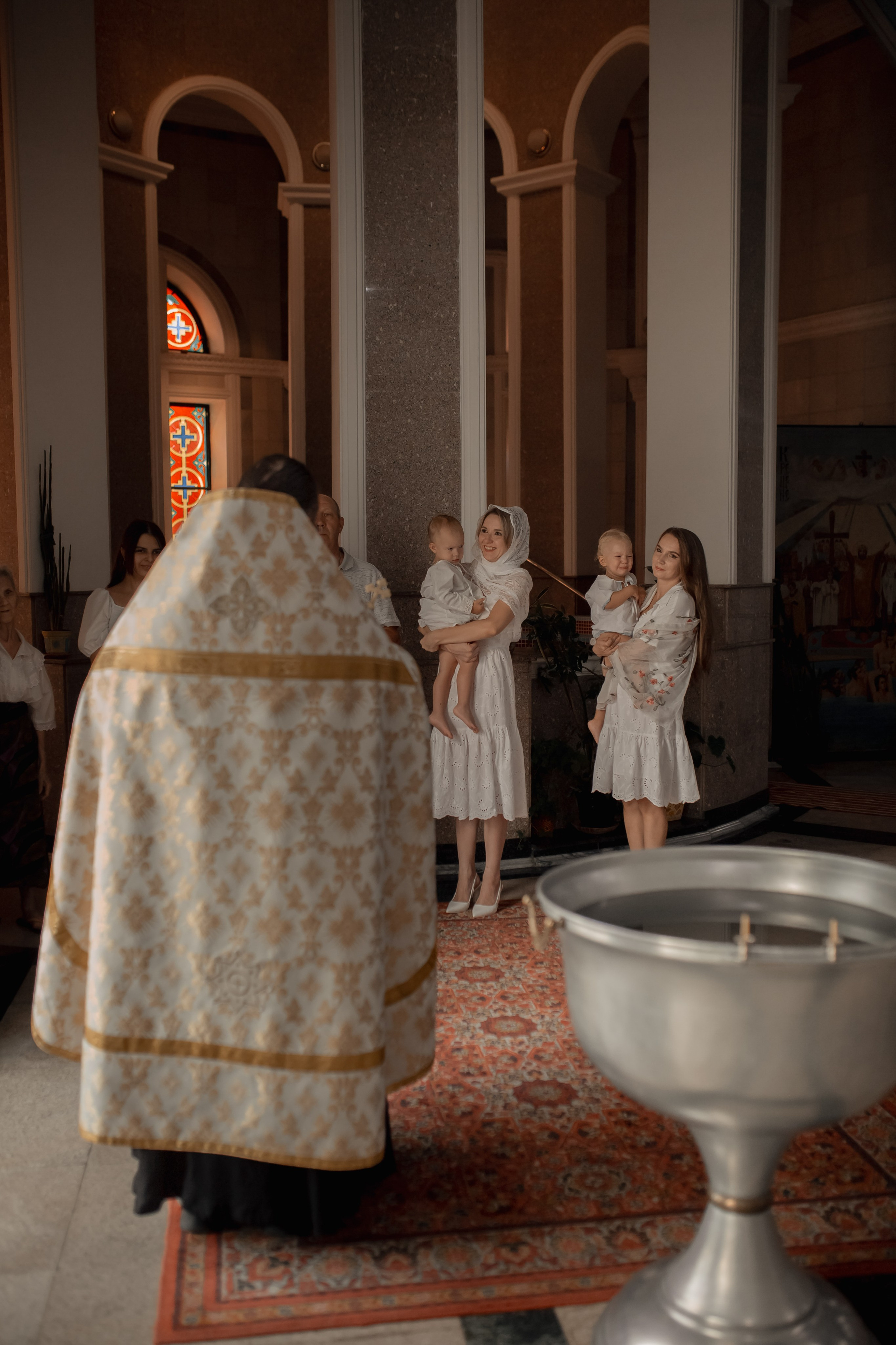 Крещение Алисы и Ксении. Фотограф на Крещение и Венчание в Ташкенте