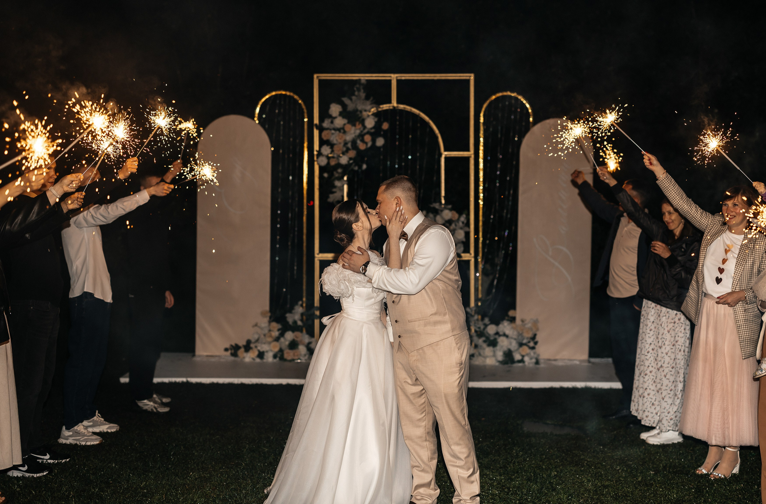 Егор & Валентина | 18.08.2025. Свадебный и семейный фотограф в Омске Евгения Хакимова