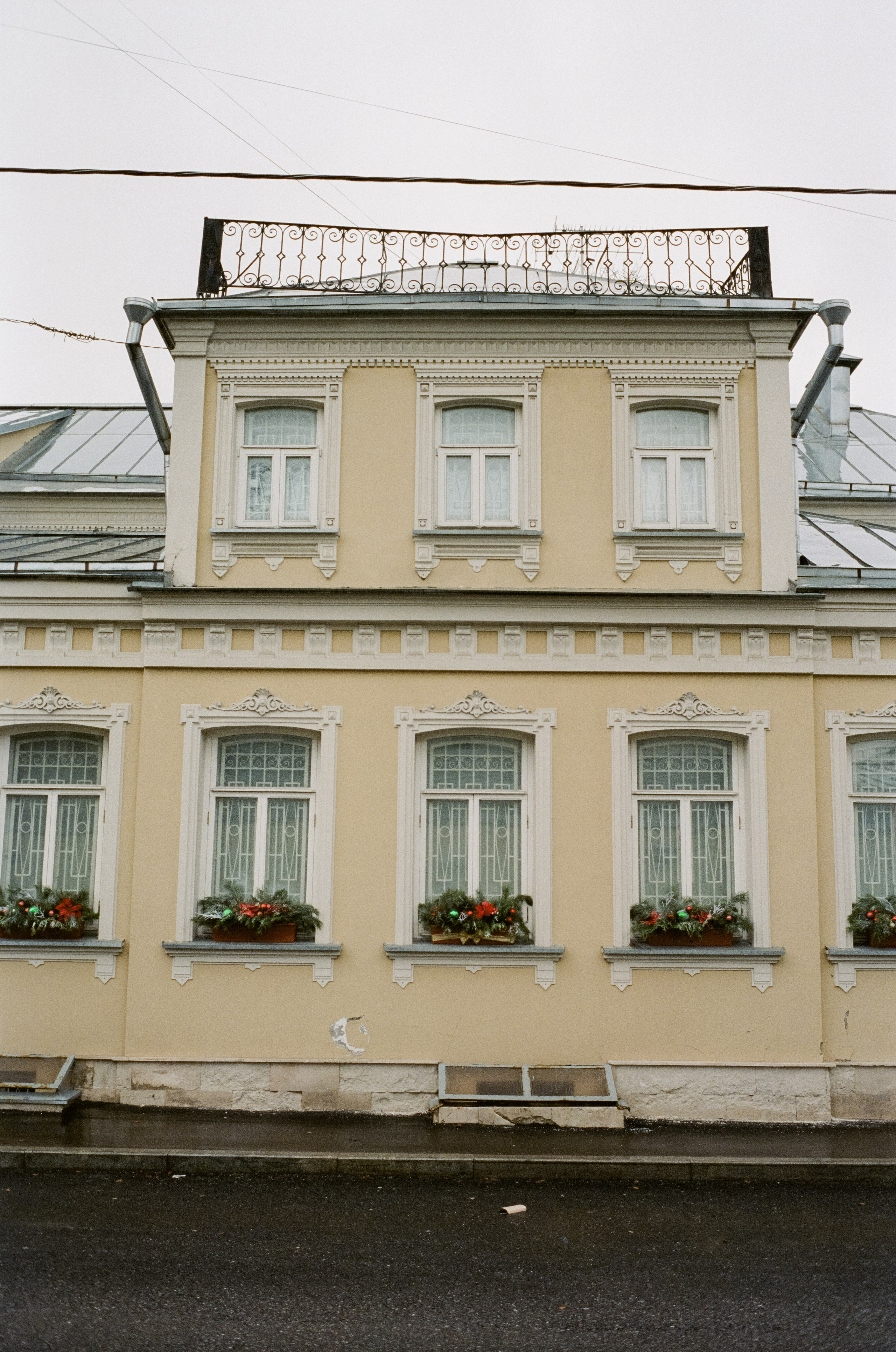 Музей Тропинина / Перспектива 500T (Kodak Vison 3 500T) / Contax G1