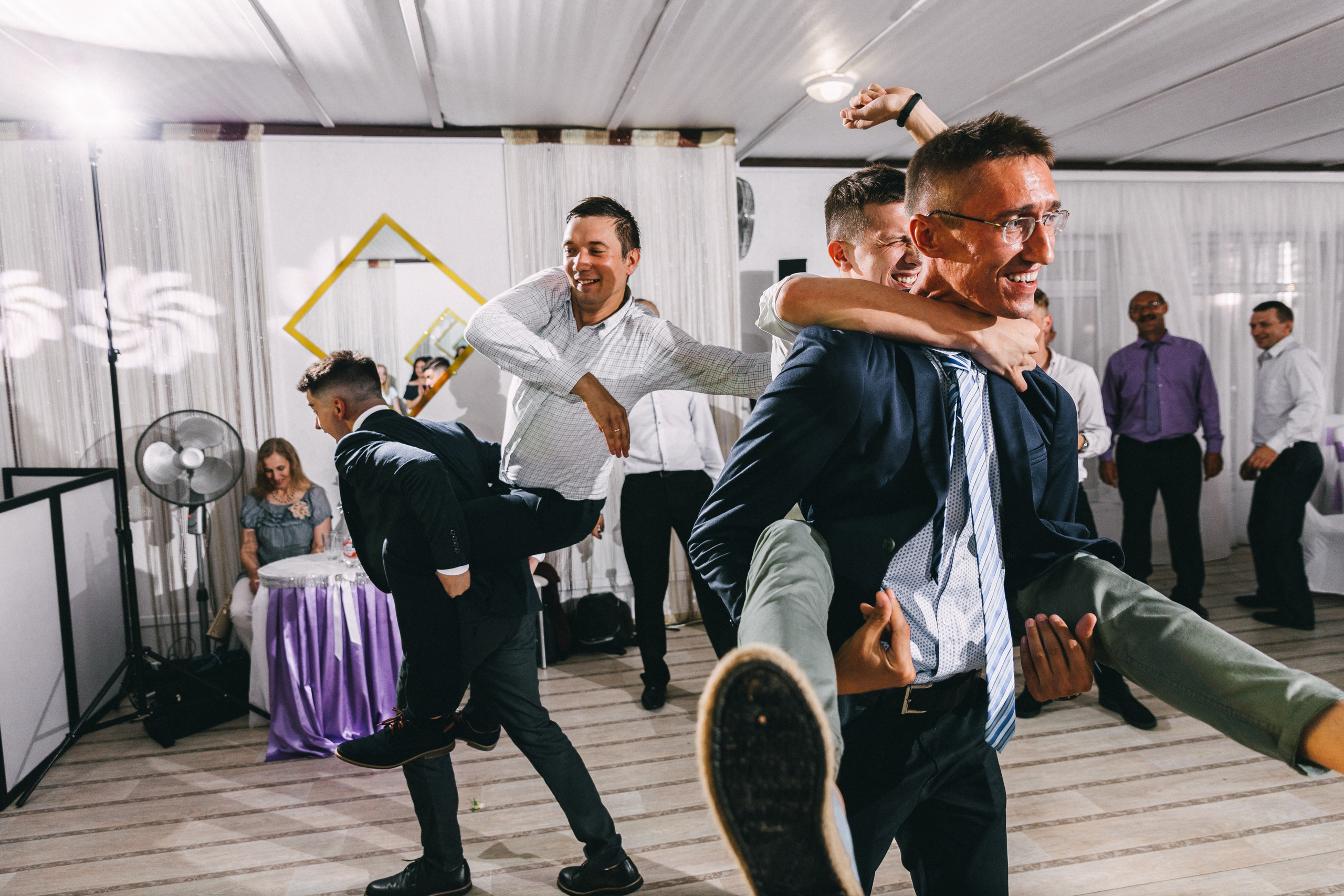 Свадебная фотосессия Полины и Максима Полоцк Новополоцк Витебск Минск. Свадебный фотограф Елена Ловцевич