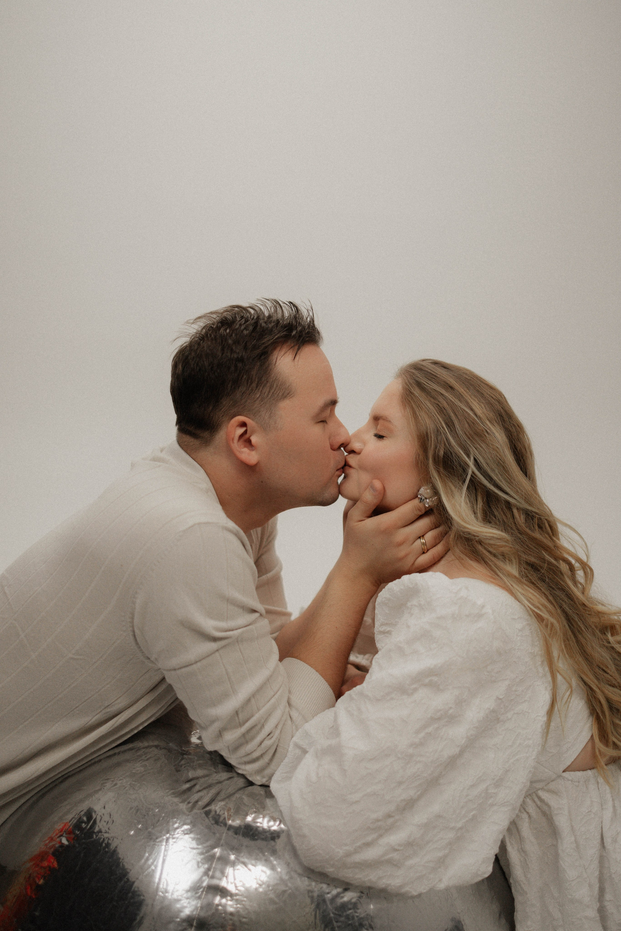 Гендер Пати в фотостудии REFLECT. Свадебный и портретный фотограф в Москве Анастасия Масюк