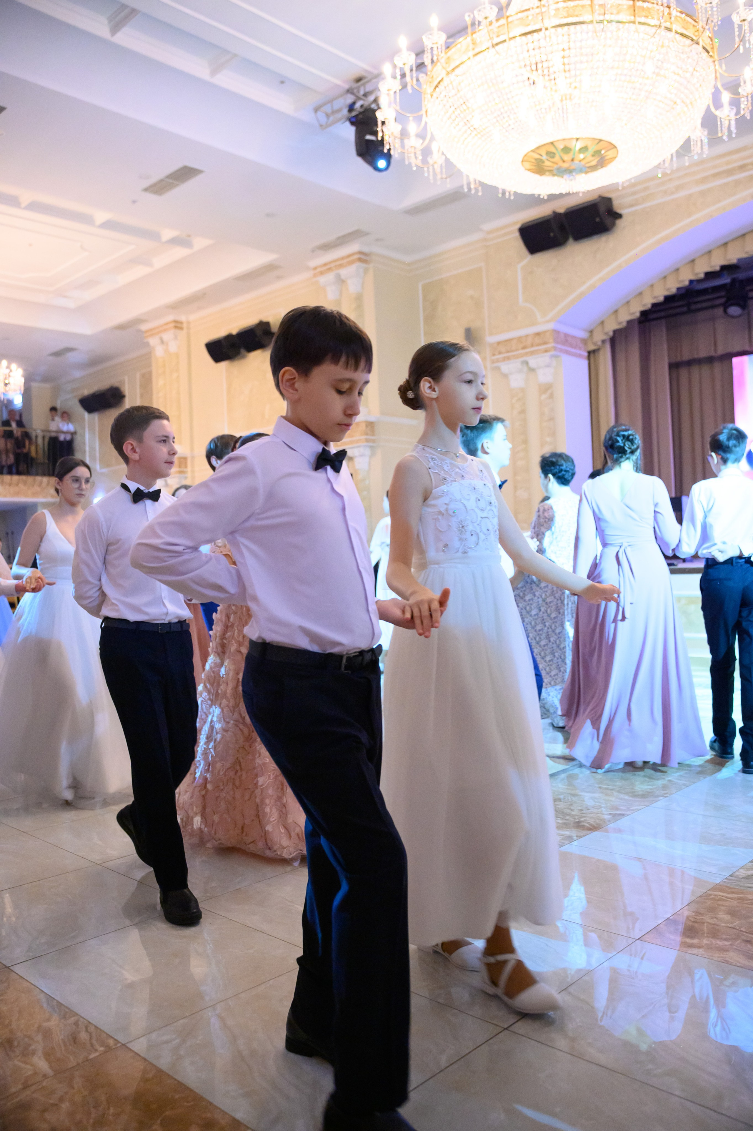 Бал ФМШ 7 класс. Фотограф новорожденных, семейный детский в Тюмени Татьяна Морозова