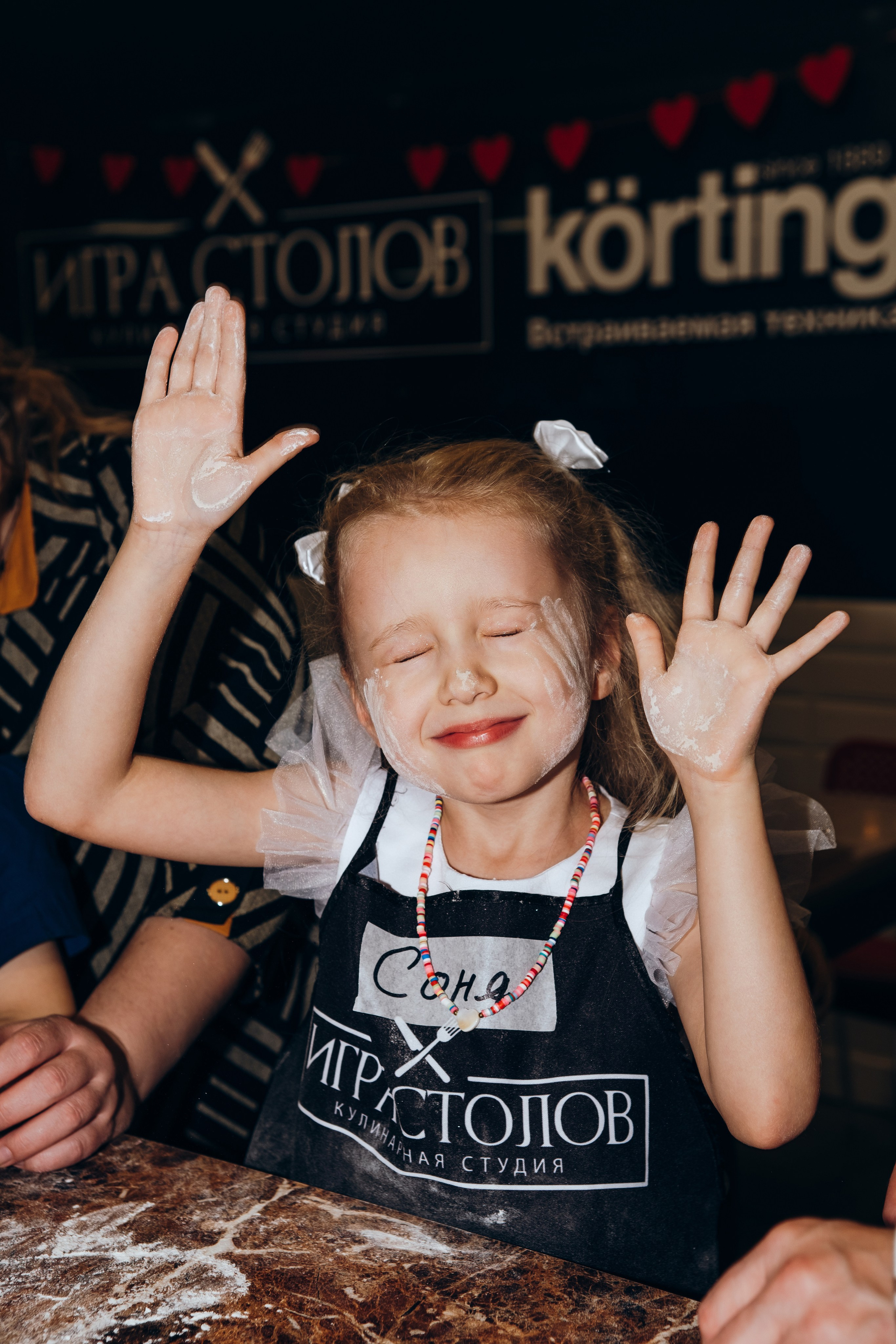 Игра столов. Фотограф в Санкт-Петербурге Кристина Брянская