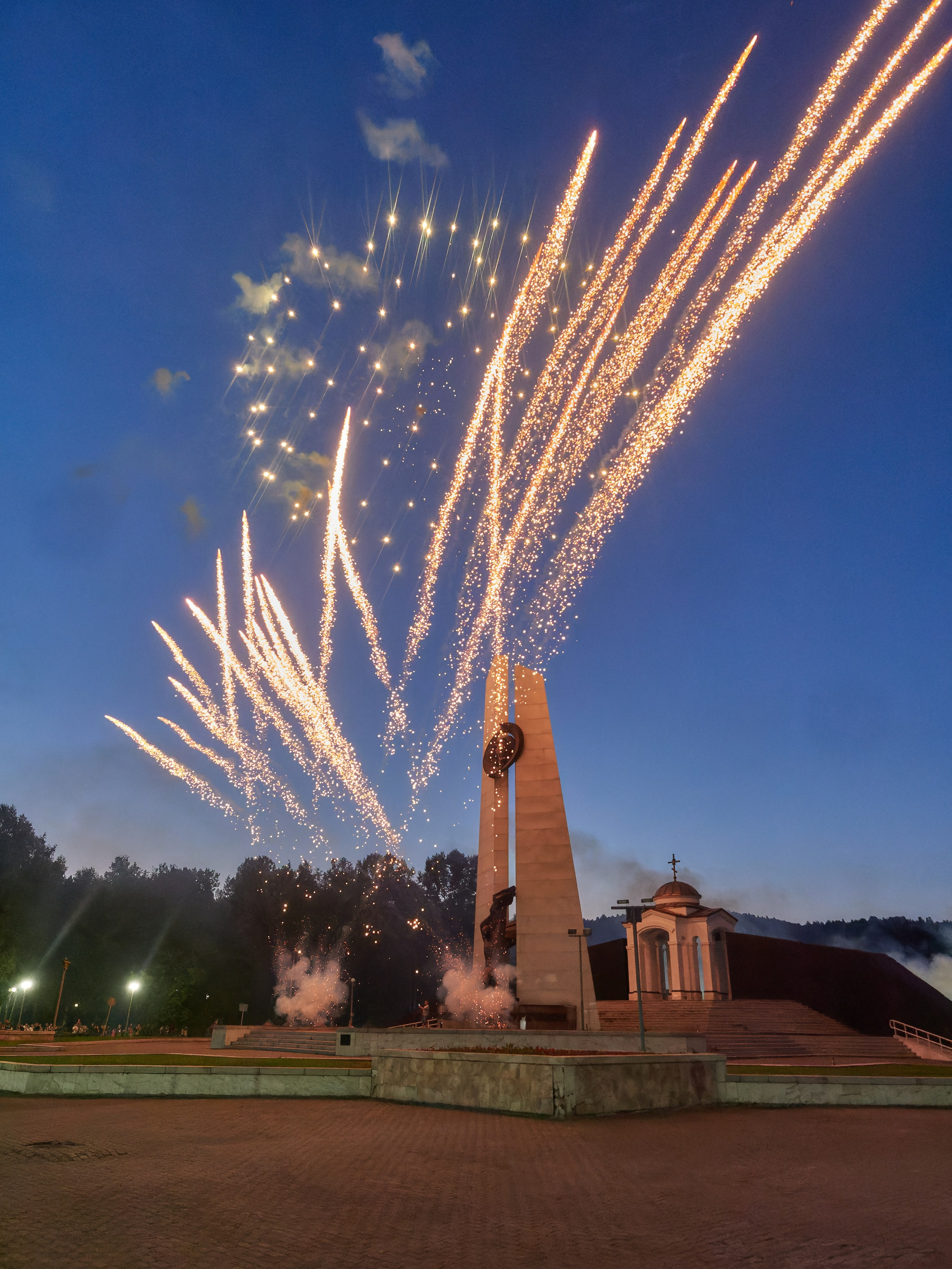 День города Салют. Семейный и детский фотограф в Междуреченск Олег Бамбульский