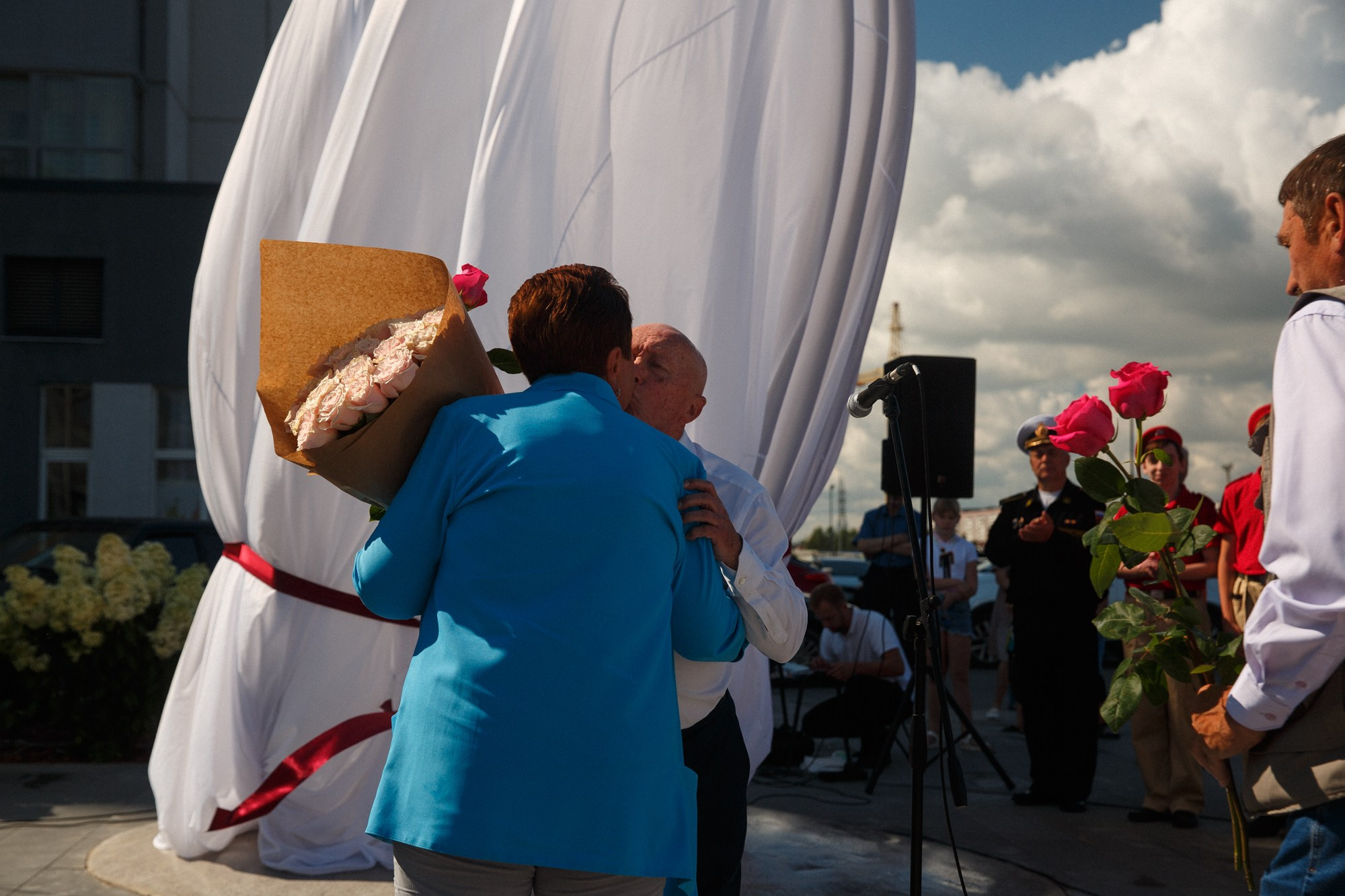 ОТКРЫТИЕ ПАМЯТНИКА. Рабочая сторона — бизнес портрет и репортаж в Санкт-Петербурге