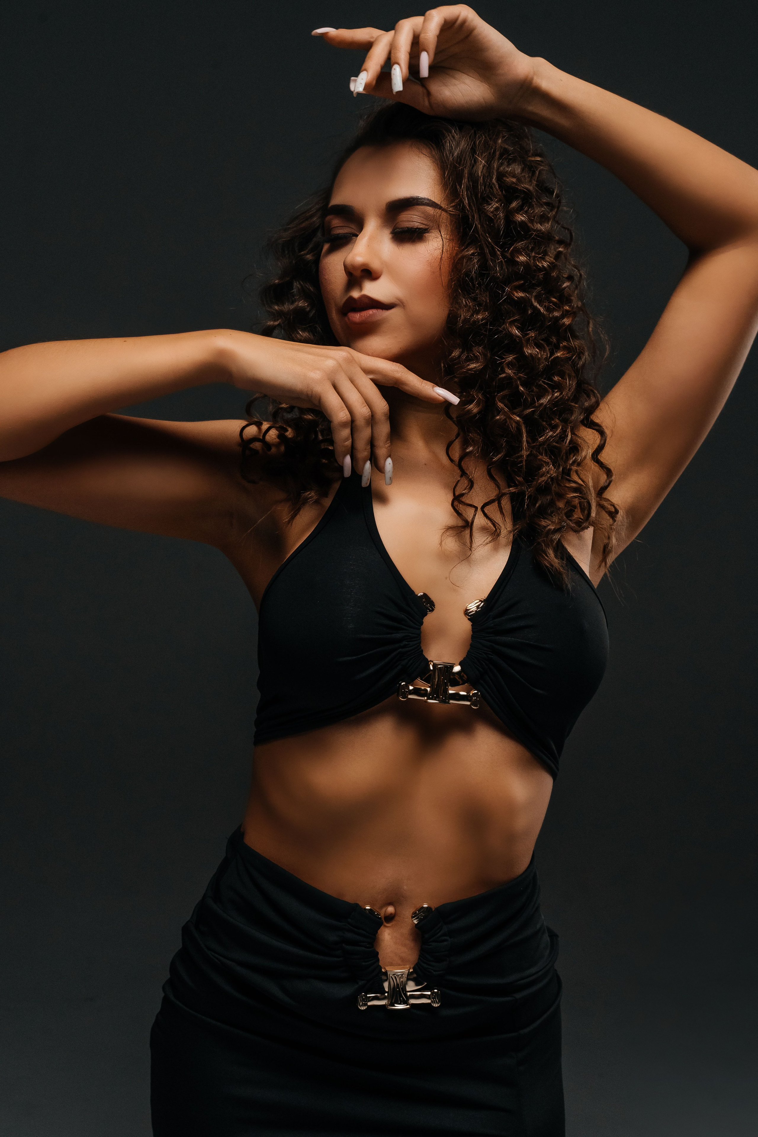 Студийный минимализм. Виктория Алпеева — фотограф по любви