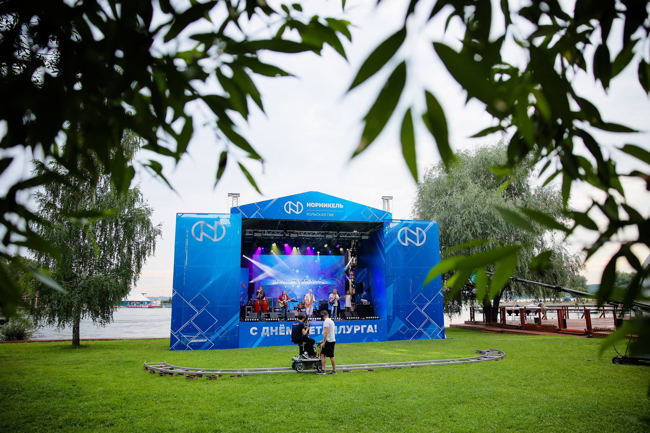 Backstage Чиж и Клава Кока. Фотограф Юрий Клим | Москва