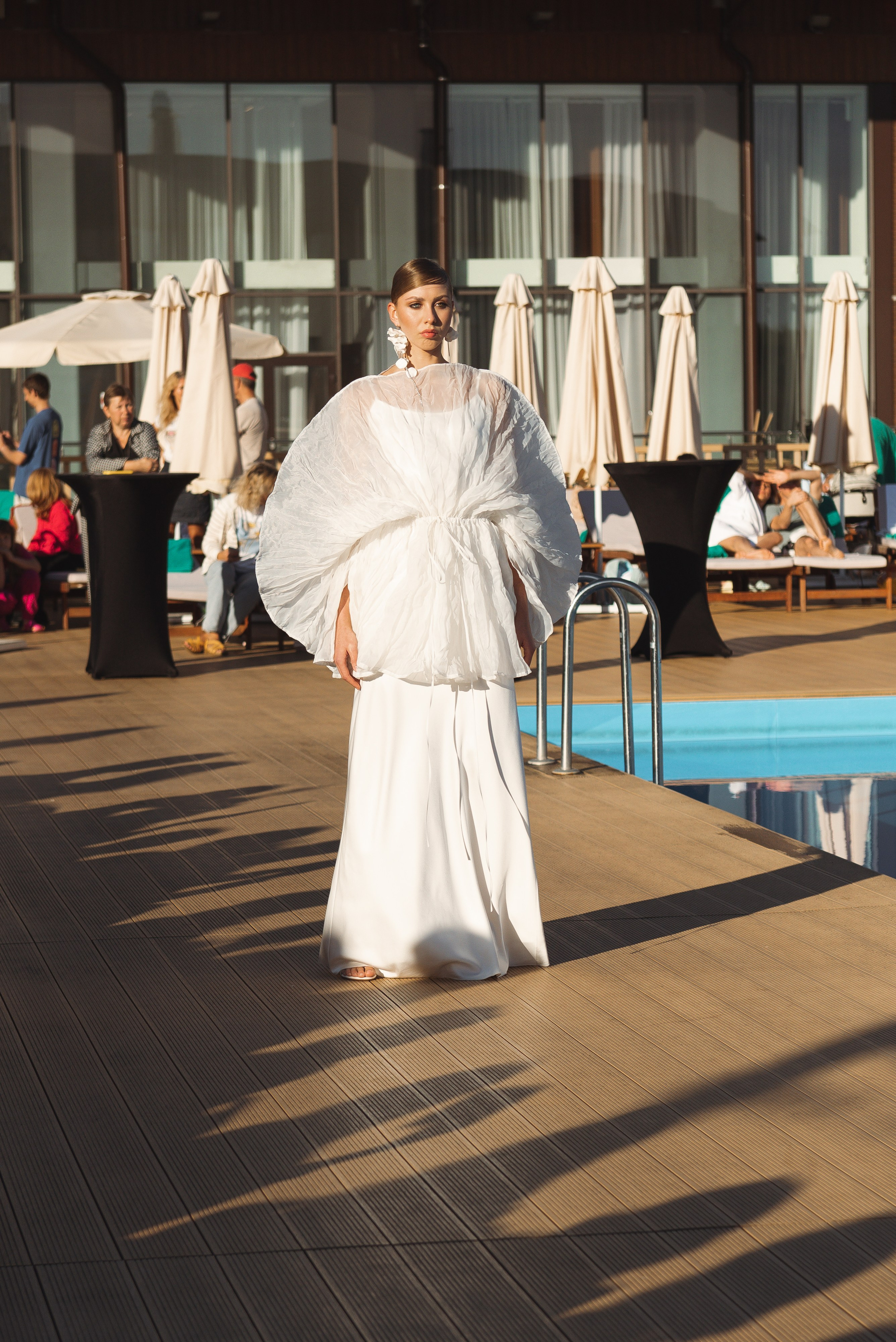 Фестиваль «Широта» и показ в «Азимут» Переславль-Залесский. Фотограф Москва Настя Профотовна. Репортажные, свадебные и контент фотосессии