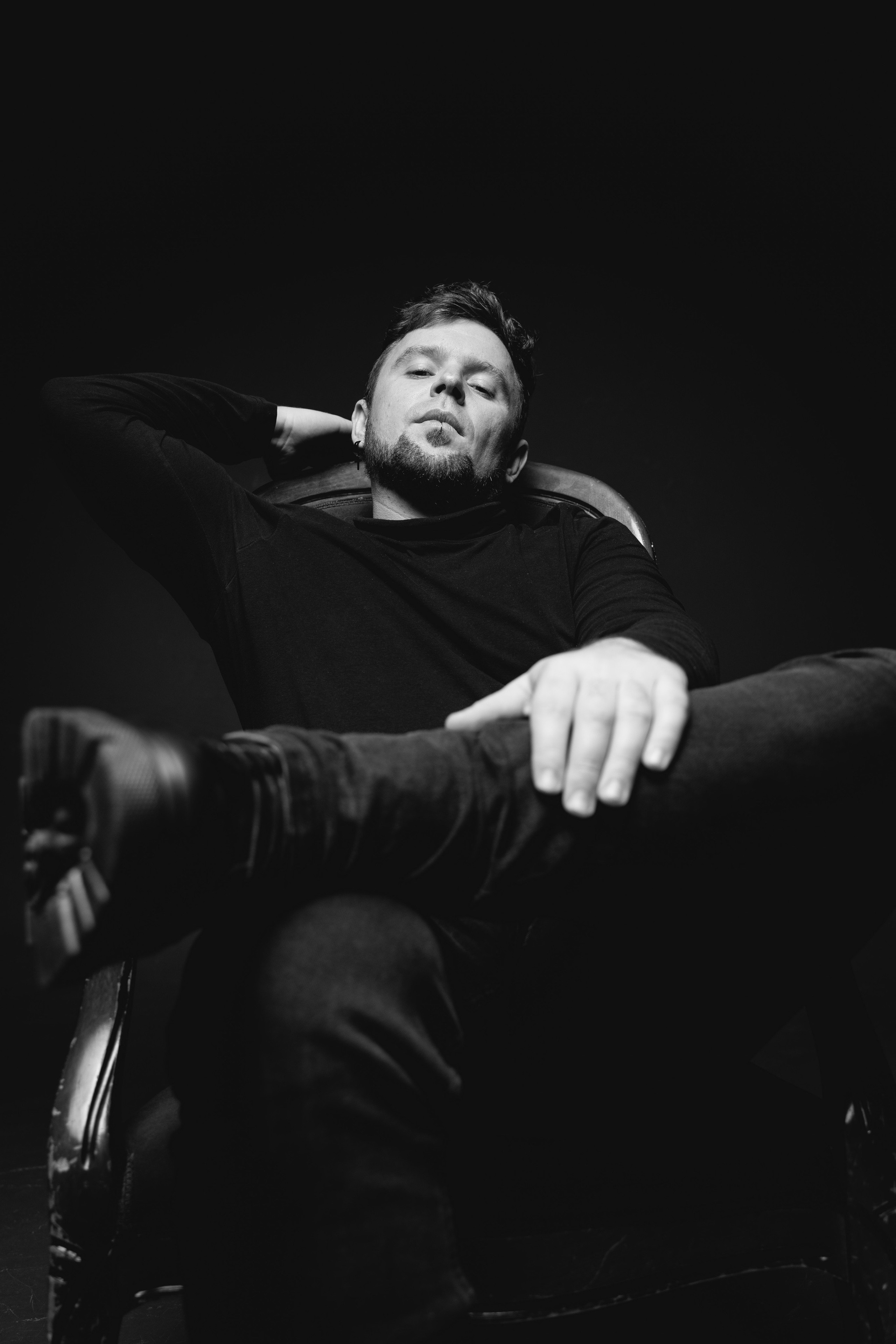 Стас. Фотосессия в Спб в студии, фотограф Панютина Марина