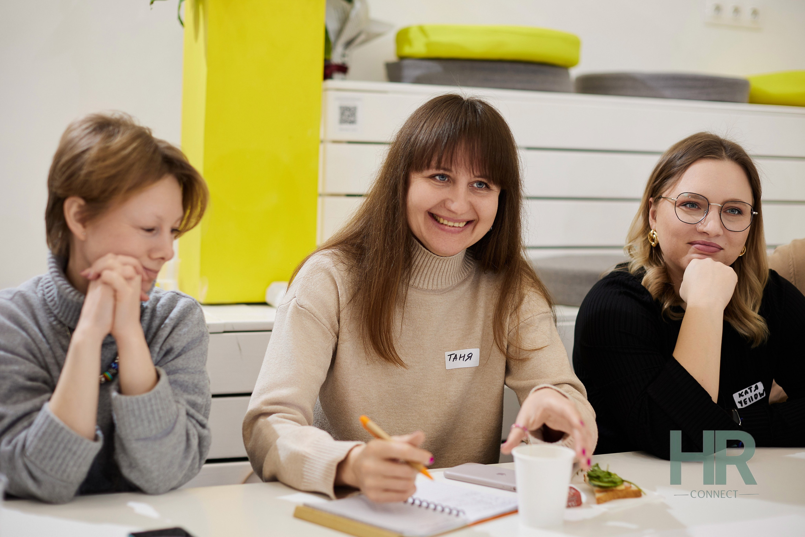 Встреча HR. Свадебная, репортажная фотосъемка и видеосъемка в Минске. Илья и Юлия Ширмановы. Фотограф | Видеограф | Минск