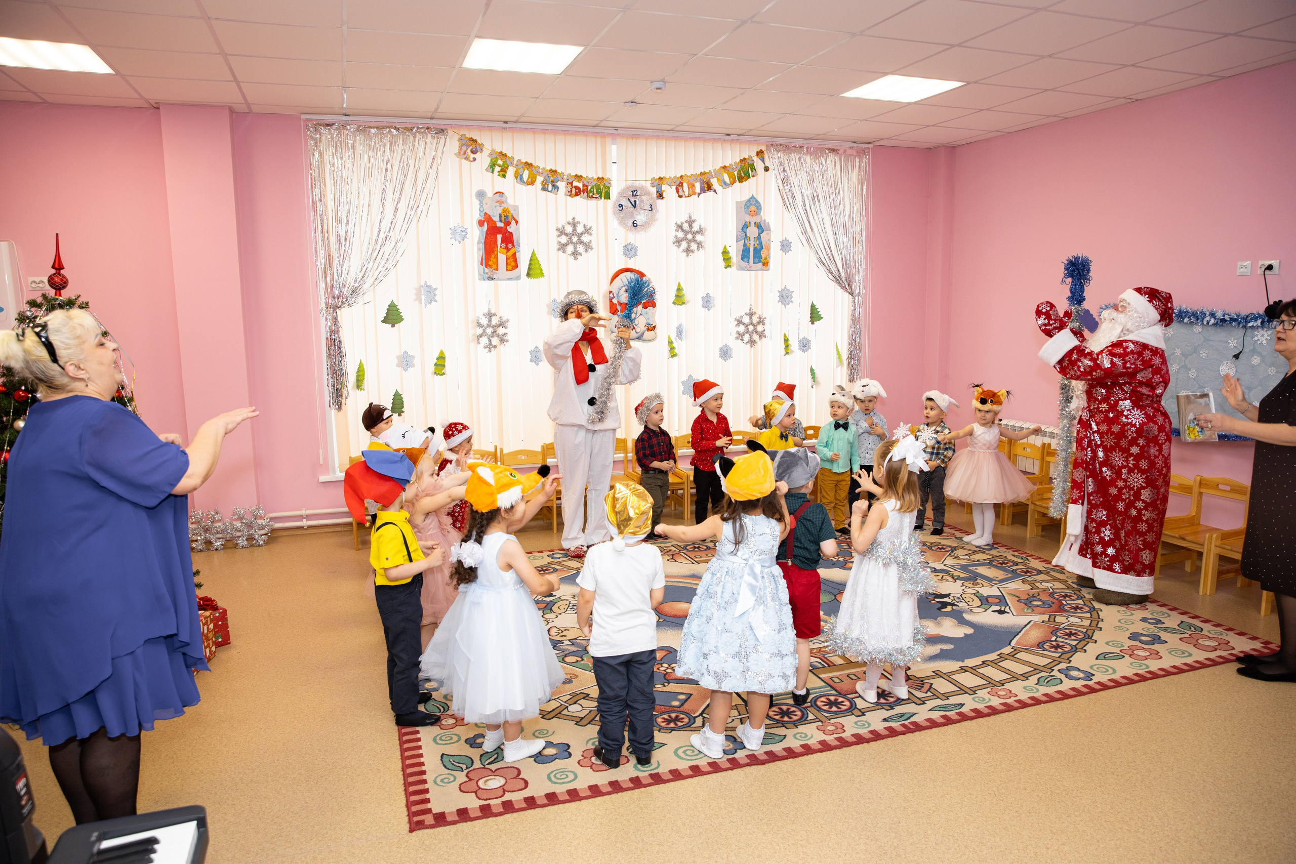 Новогодний утренник Полисадик. Фотограф в Железнодорожном и Балашихе