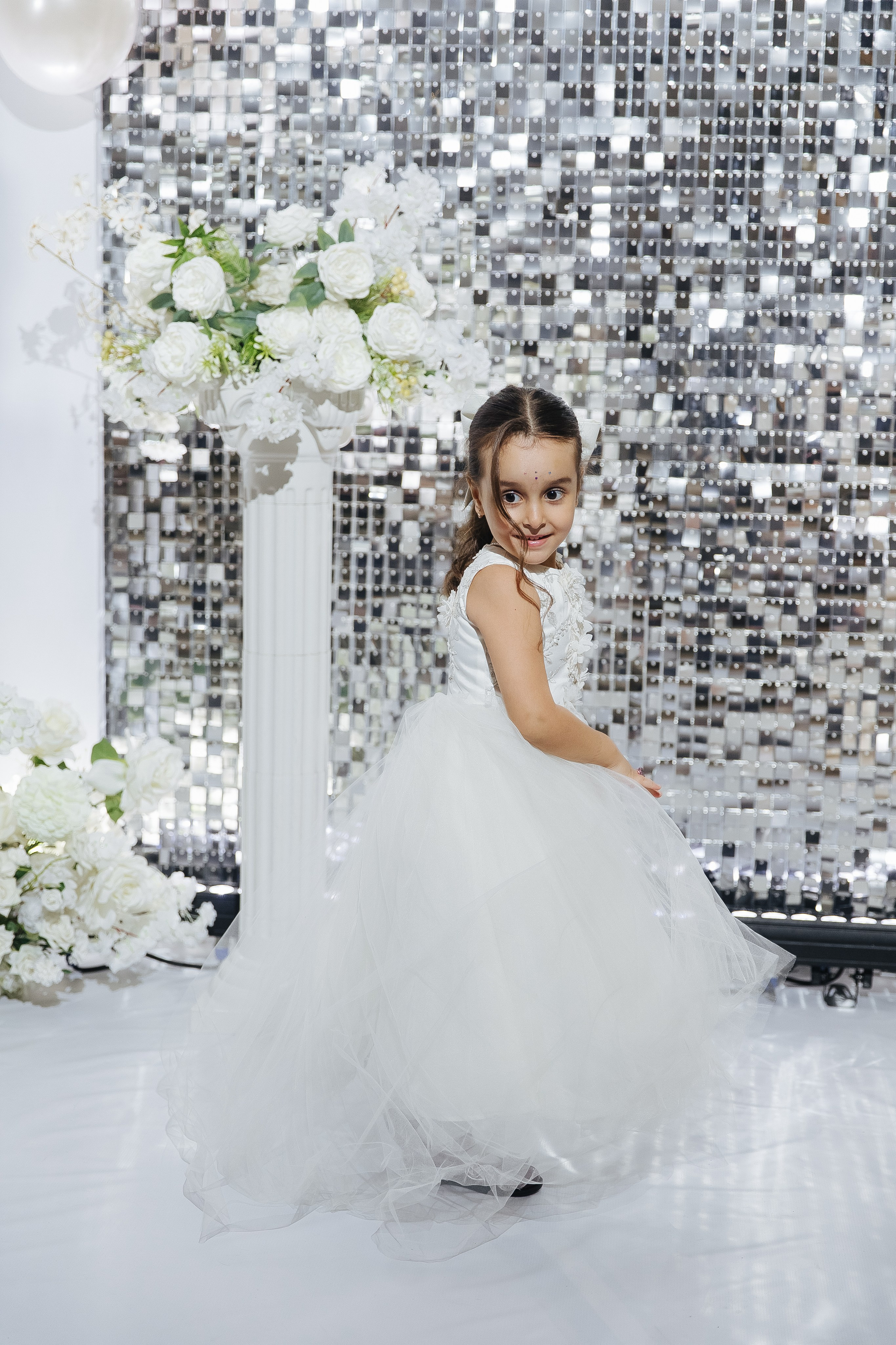 Ани и Назели. 35&5 День рождения, «Янтарь». Фотограф в Красноярске Надежда Воскресенская